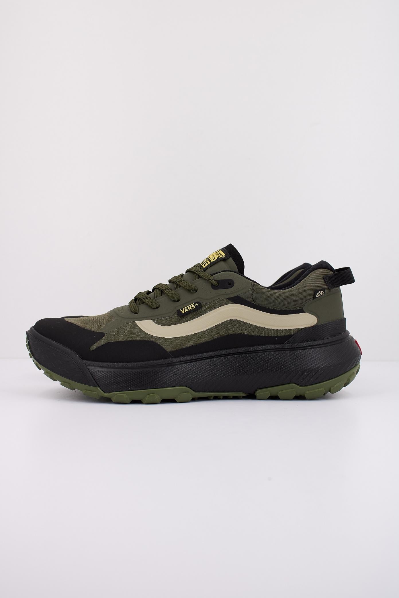 VANS MTE CROSSPATH en color VERDE (1)