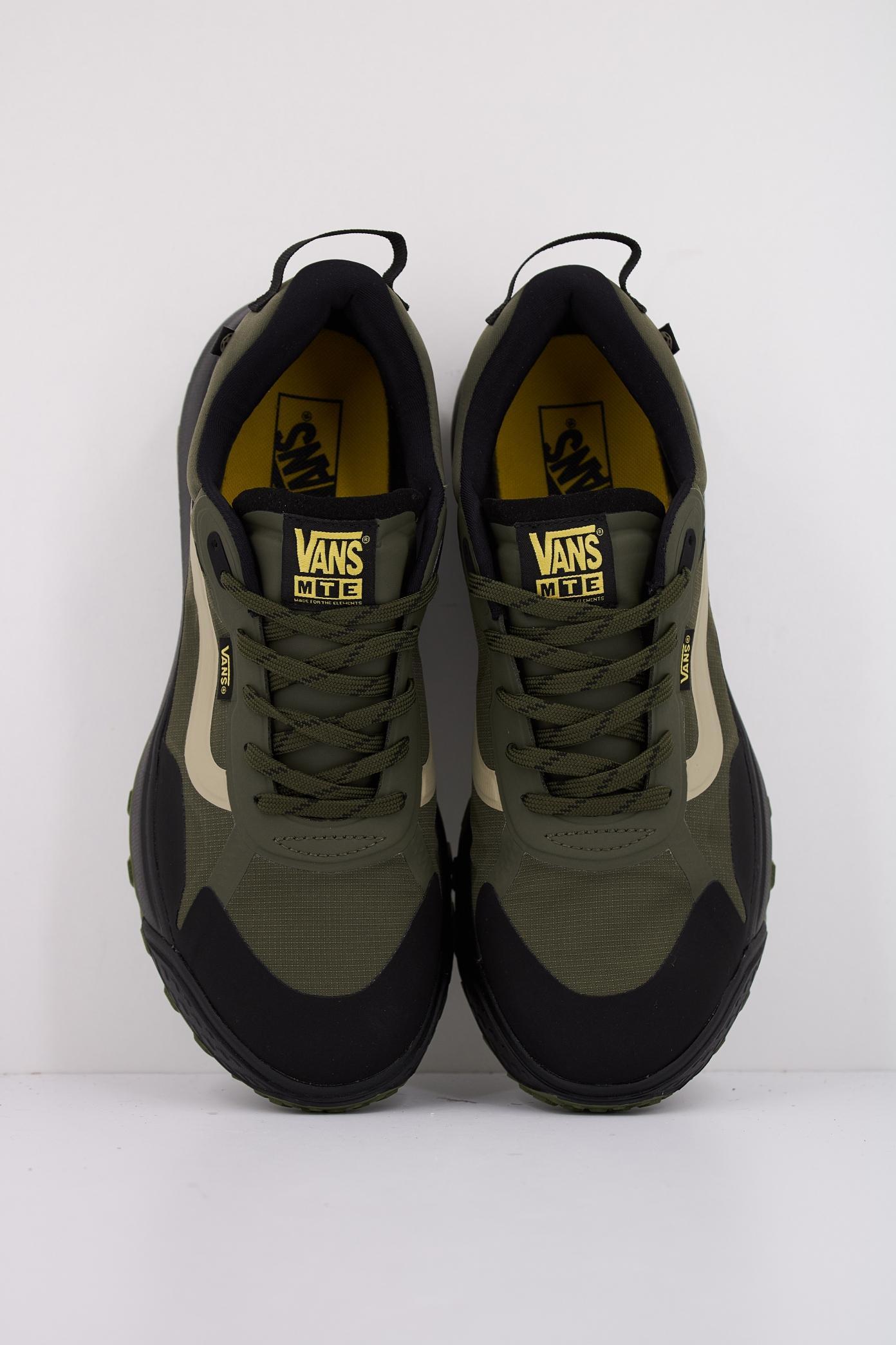 VANS MTE CROSSPATH en color VERDE (3)