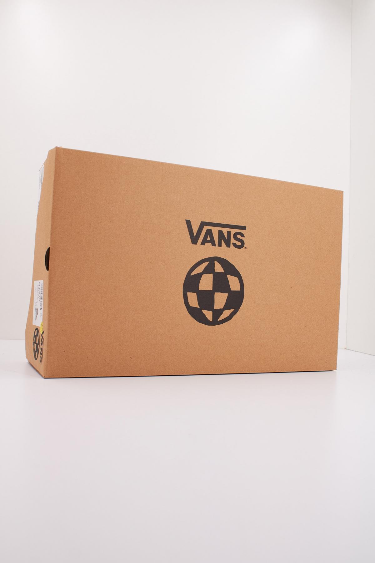 VANS MTE CROSSPATH MID en color NEGRO (6)