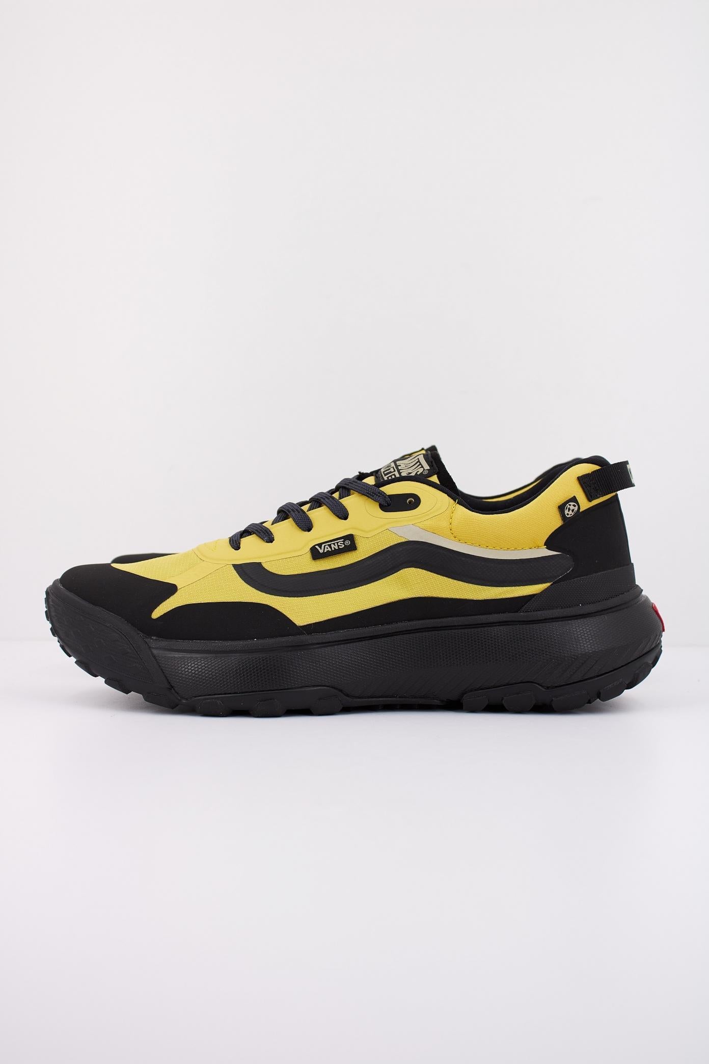 VANS MTE CROSSPATH en color AMARILLO (1)