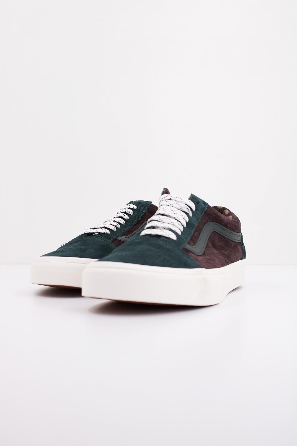 VANS OLD SKOOL en color BURDEOS (2)