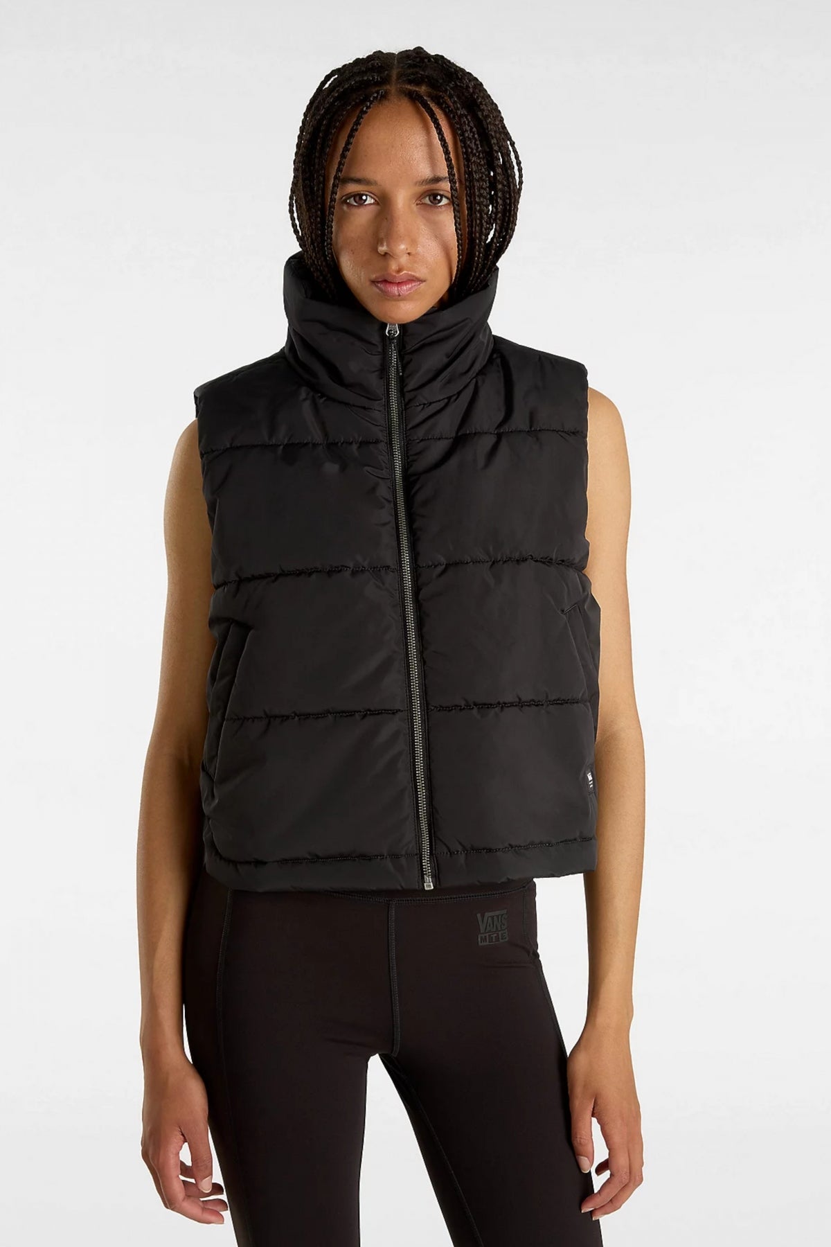 VANS MTE FOUNDRY VEST en color NEGRO (1)