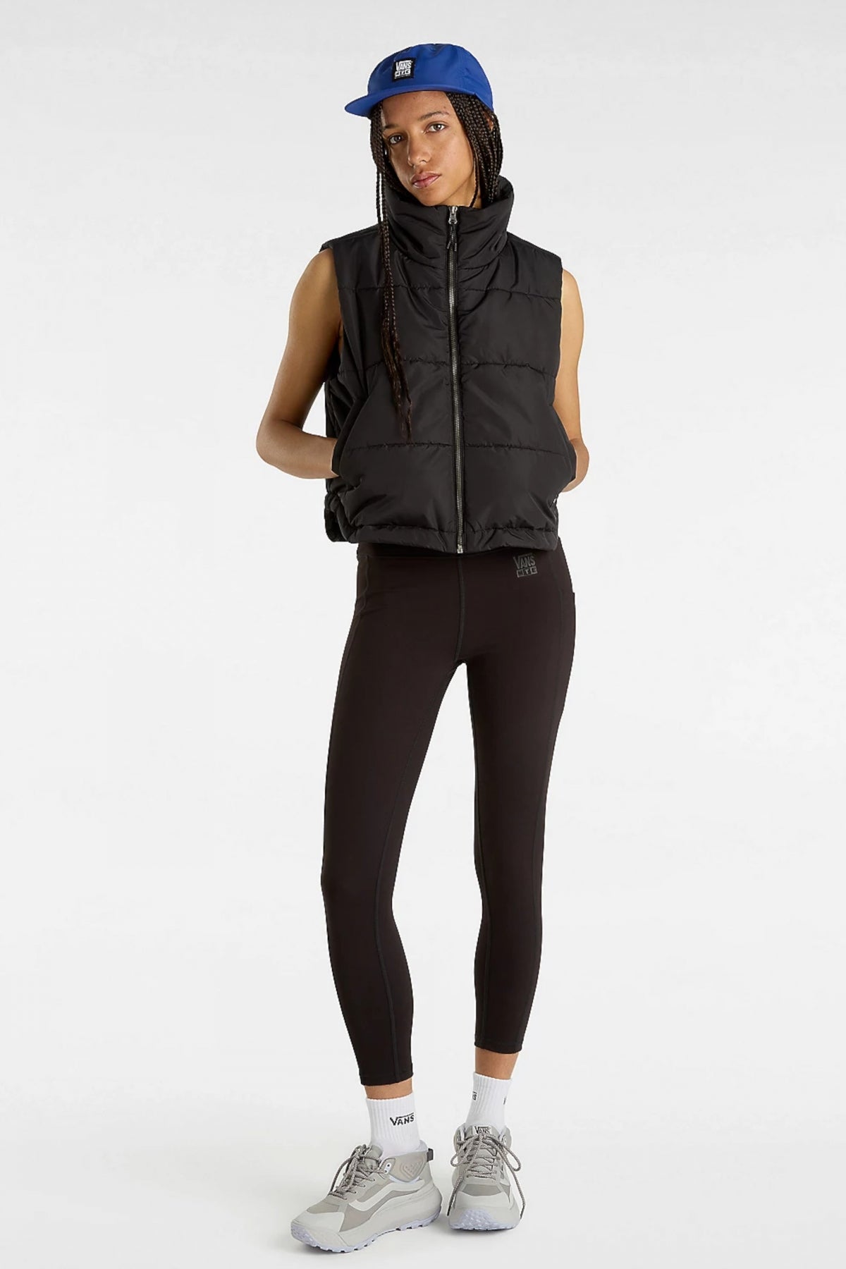 VANS MTE FOUNDRY VEST en color NEGRO (5)