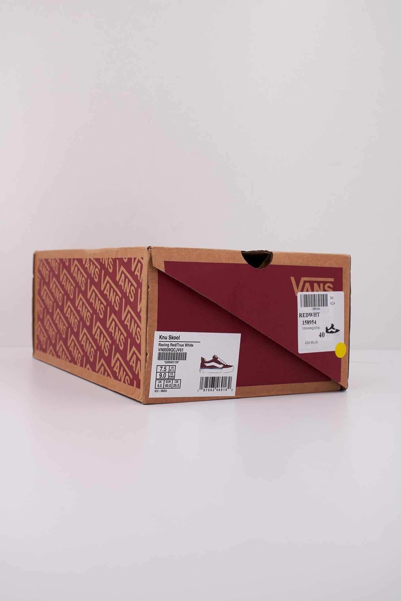 VANS KNU SKOOL en color ROJO (5)
