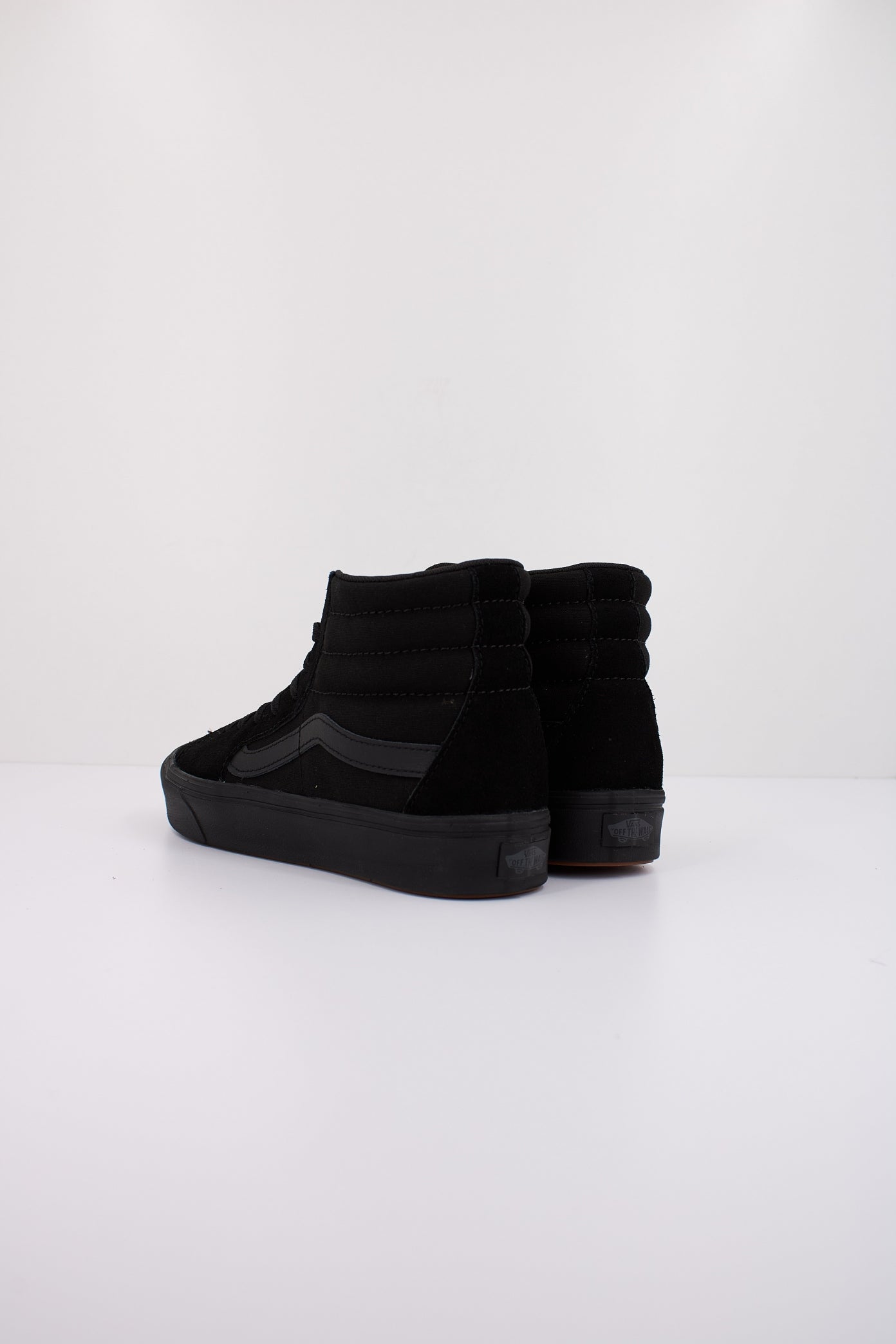 VANS COMFYCUSH SK-HI en color NEGRO (4)