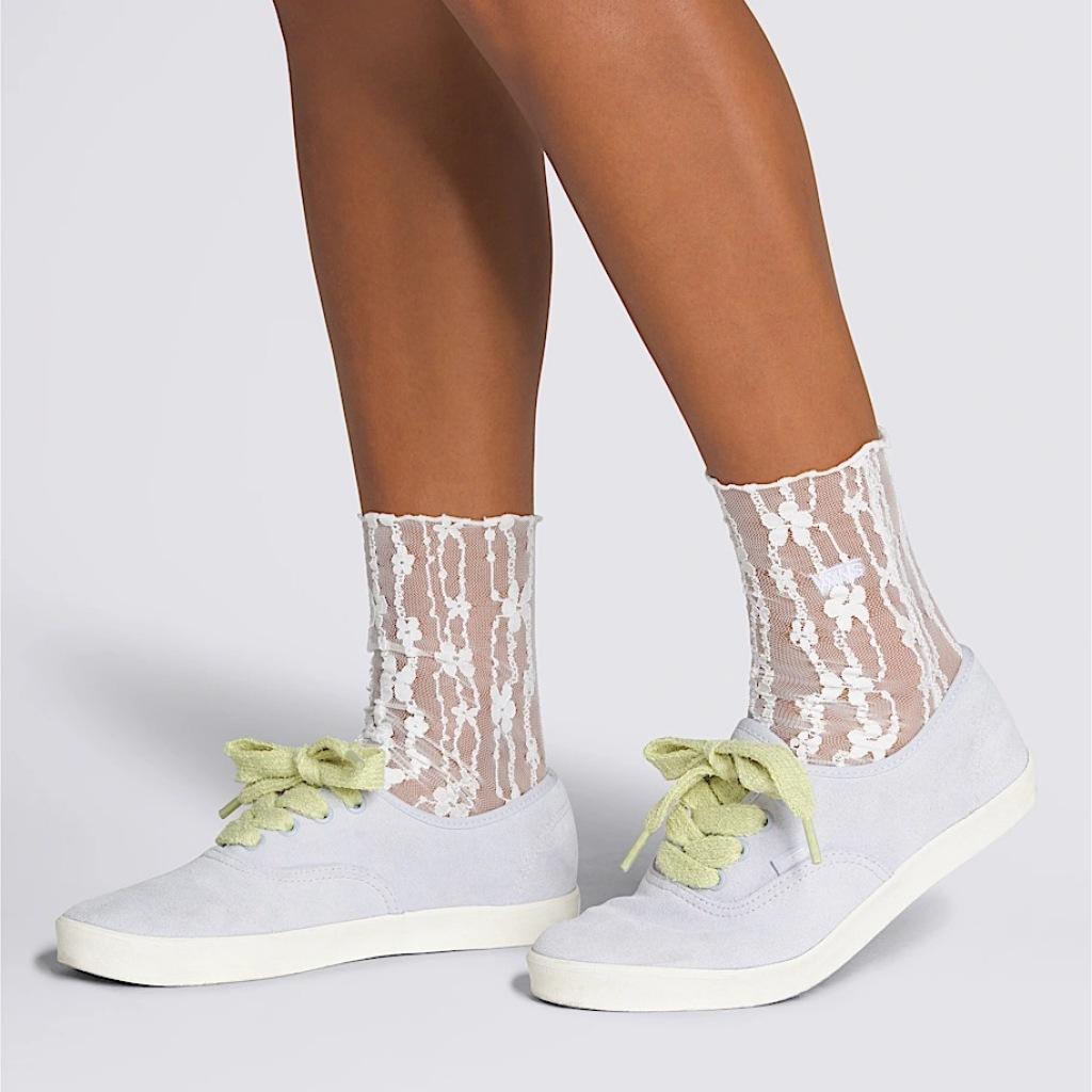VANS LACY HALF CREW en color BLANCO (4)