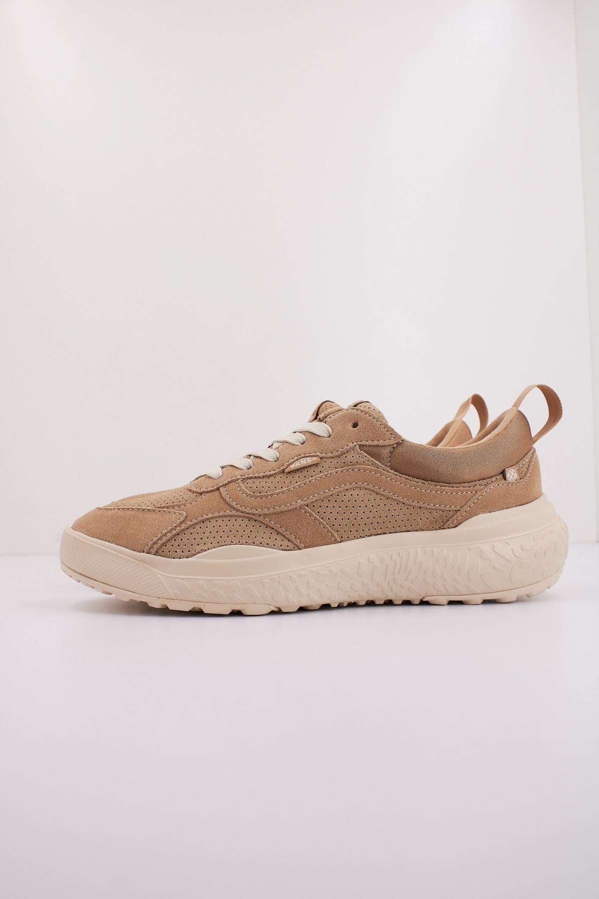 VANS MTE ULTRARANGE NEO VR en color MARRON CLARO (1)