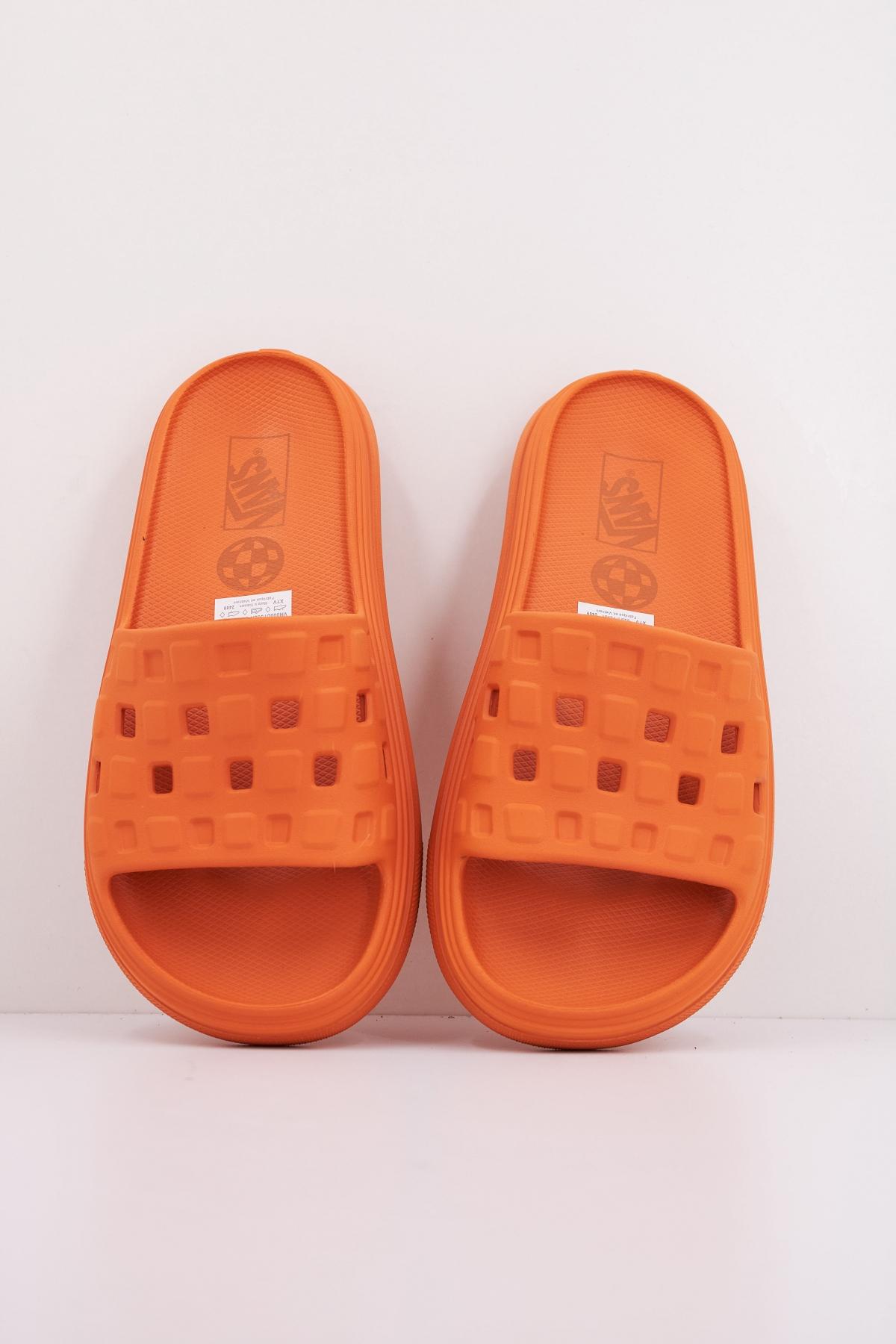 VANS MTE SLIDE-ON VRCUSH en color NARANJA (3)