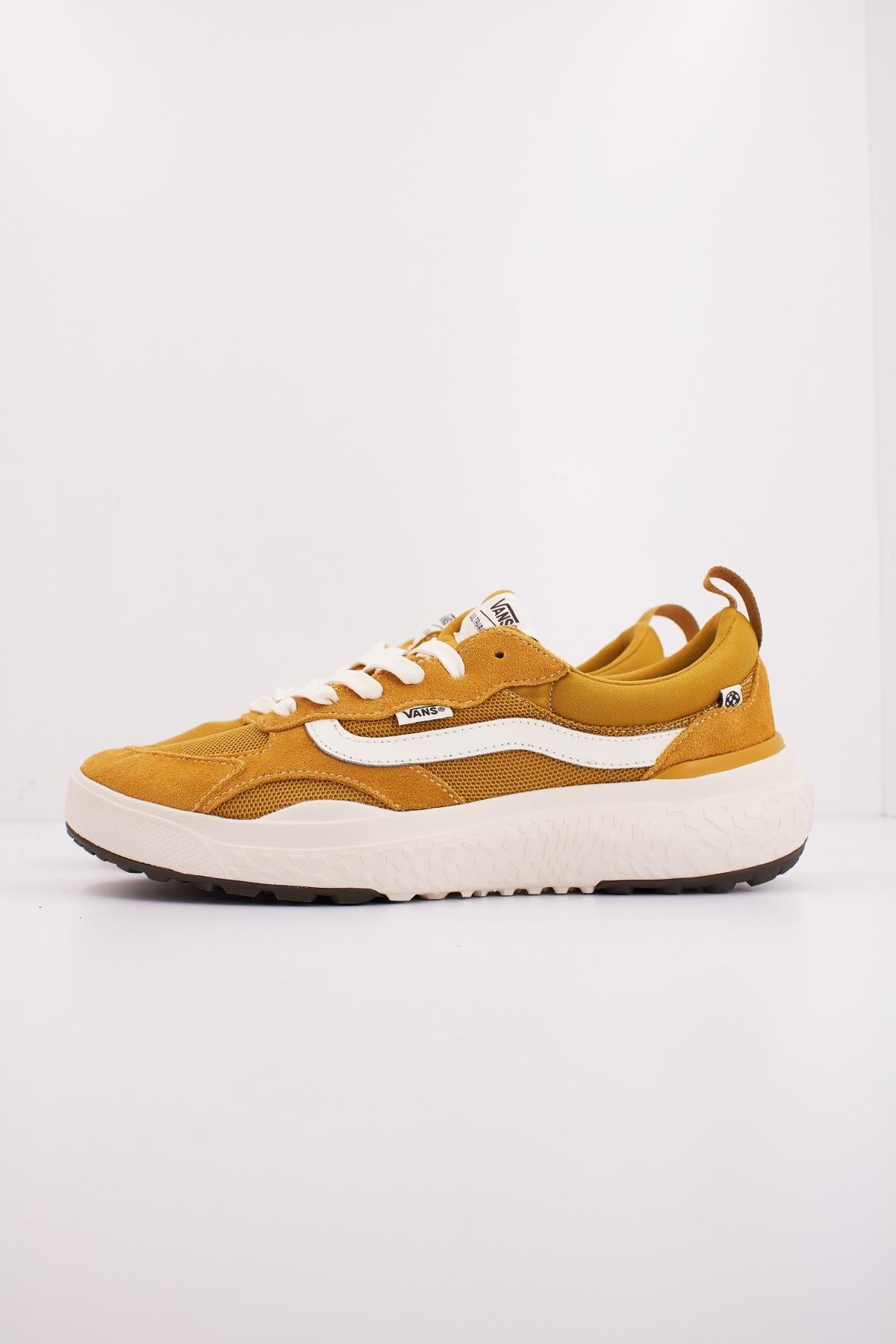 VANS MTE ULTRARANGE NEO VR en color AMARILLO (1)