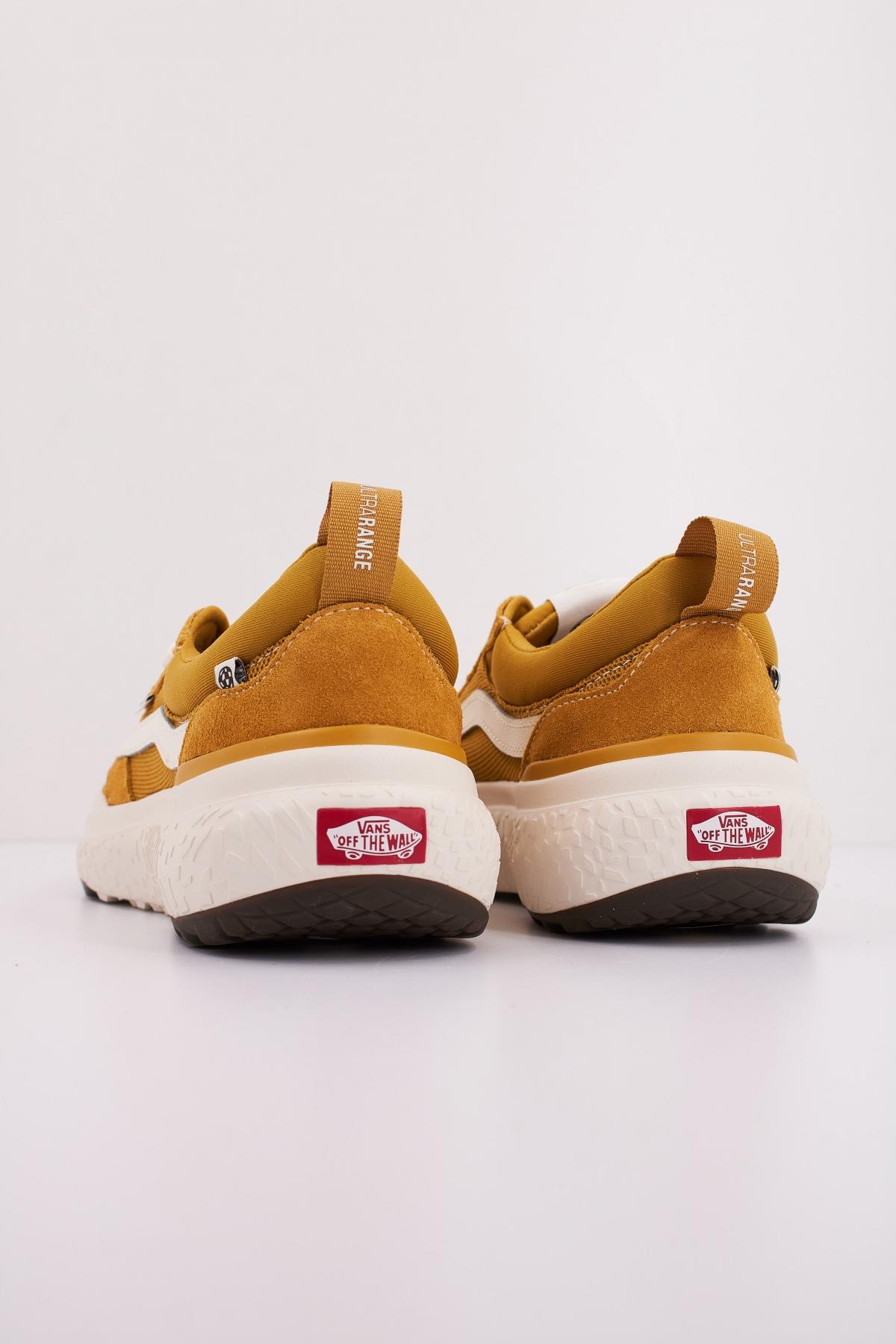 VANS MTE ULTRARANGE NEO VR en color AMARILLO (4)