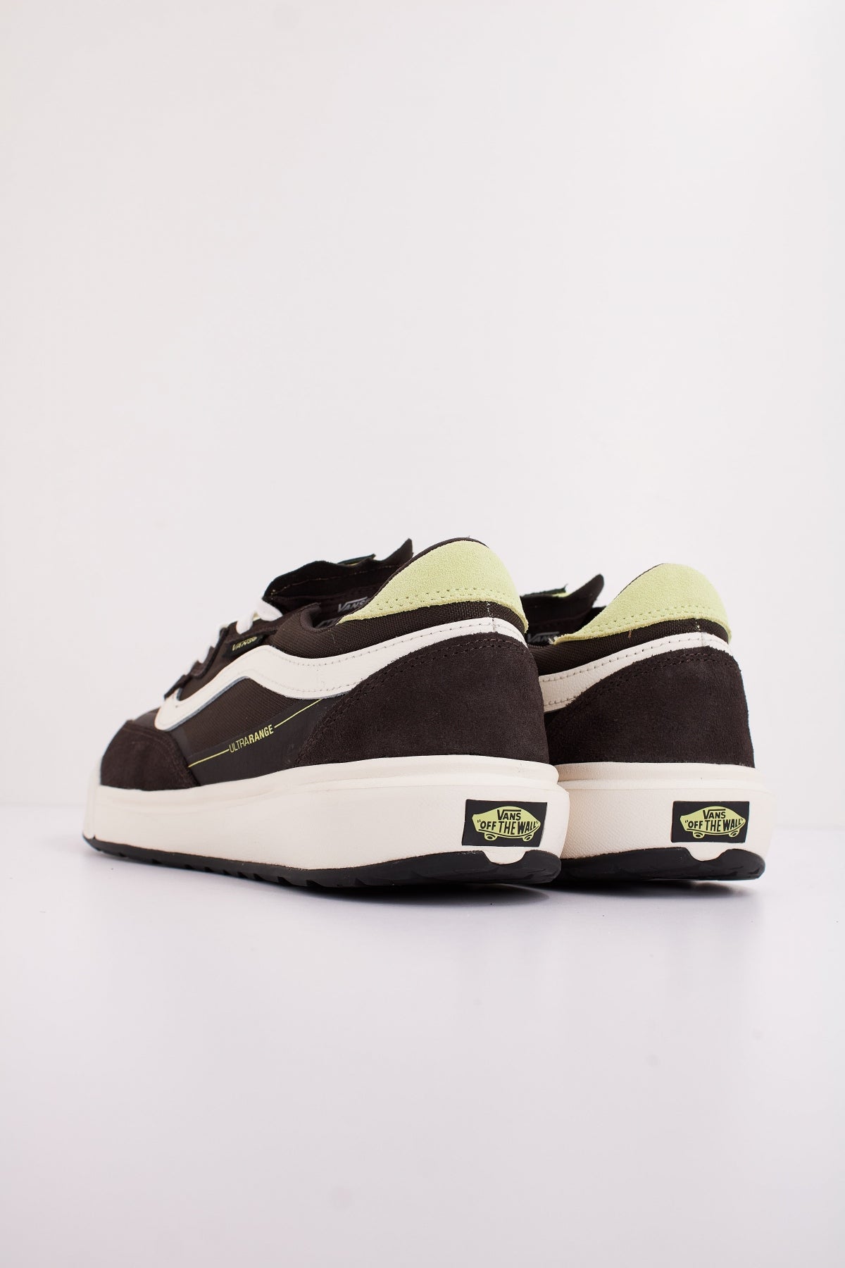 VANS MTE ULTRARANGE . SE en color MARRON (4)