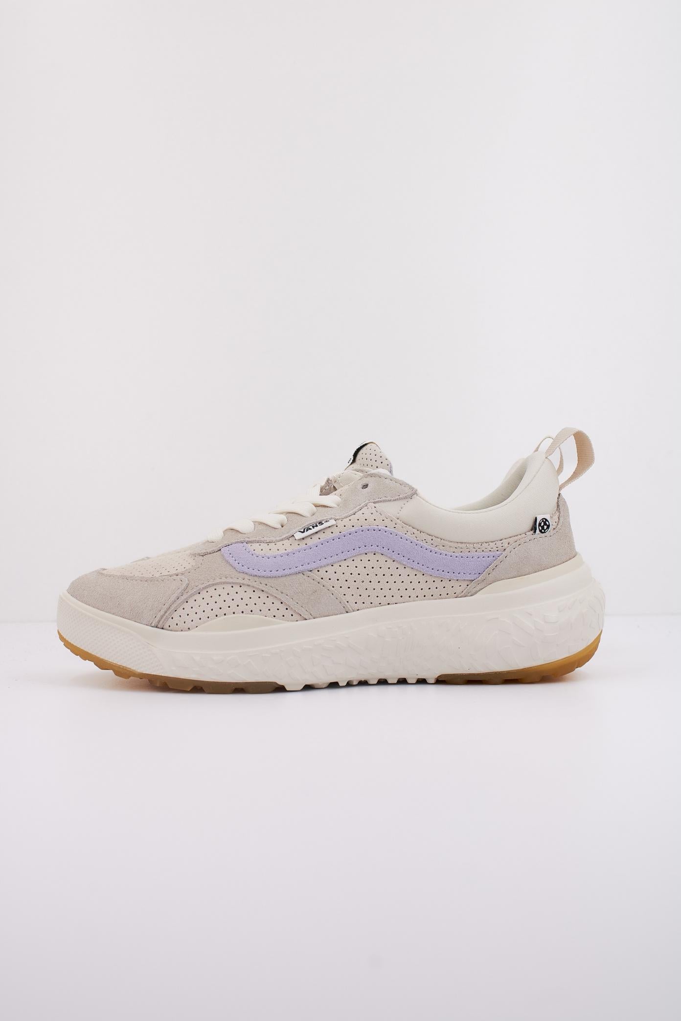VANS MTE ULTRARANGE NEO VR en color BEIS (1)