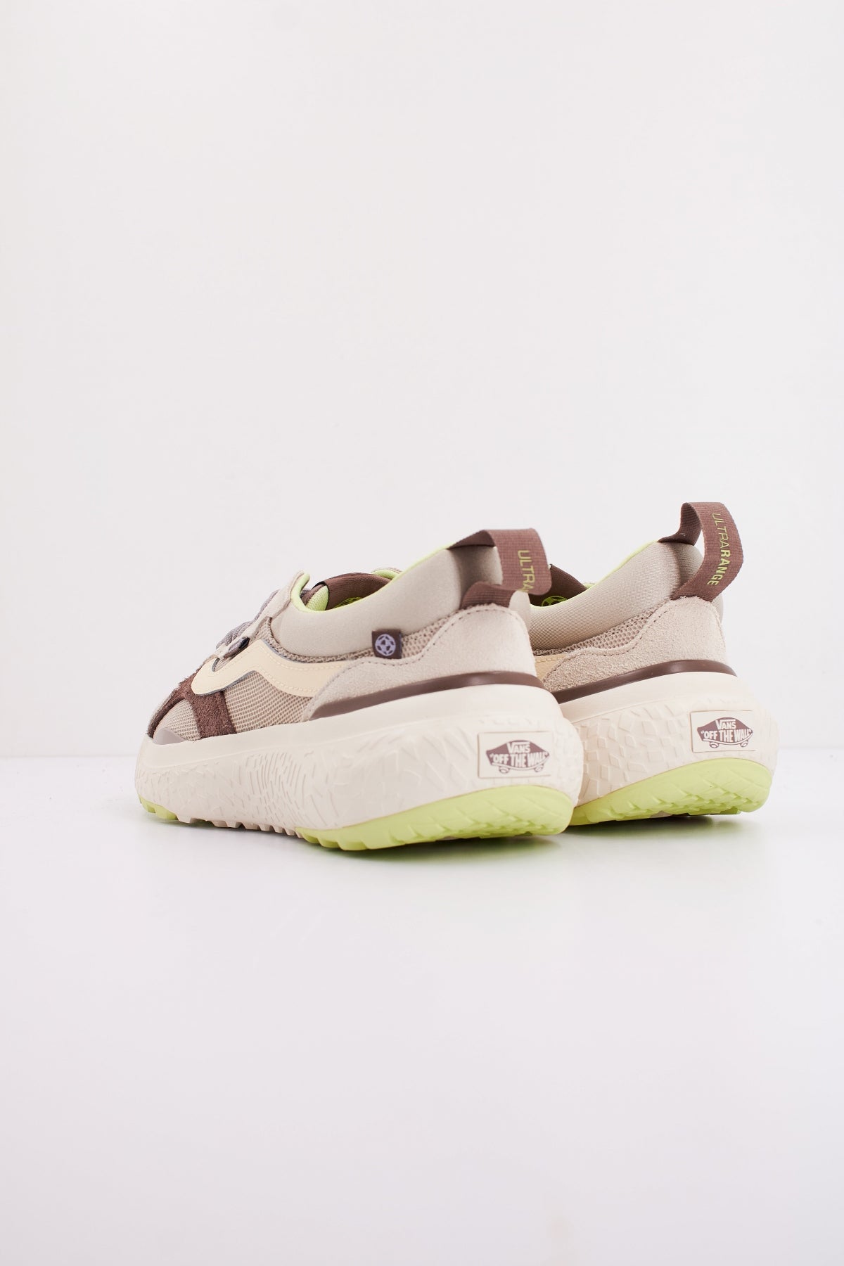 VANS MTE ULTRARANGE NEO VR en color MARRON (4)
