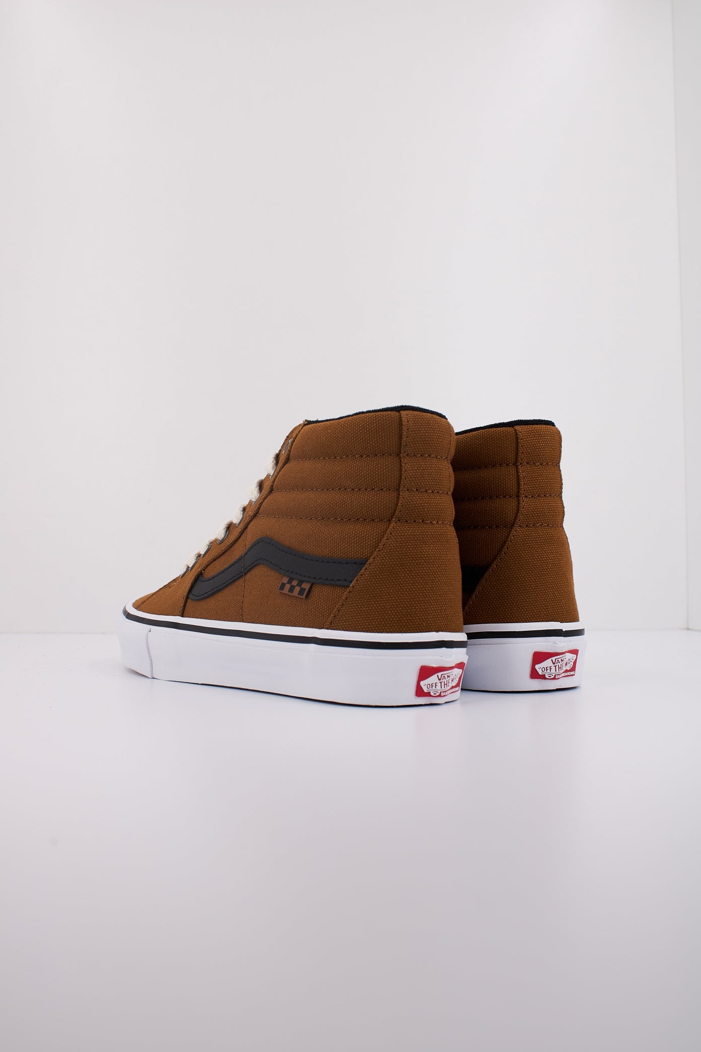 VANS SKATE SK-HI en color MARRON  (4)