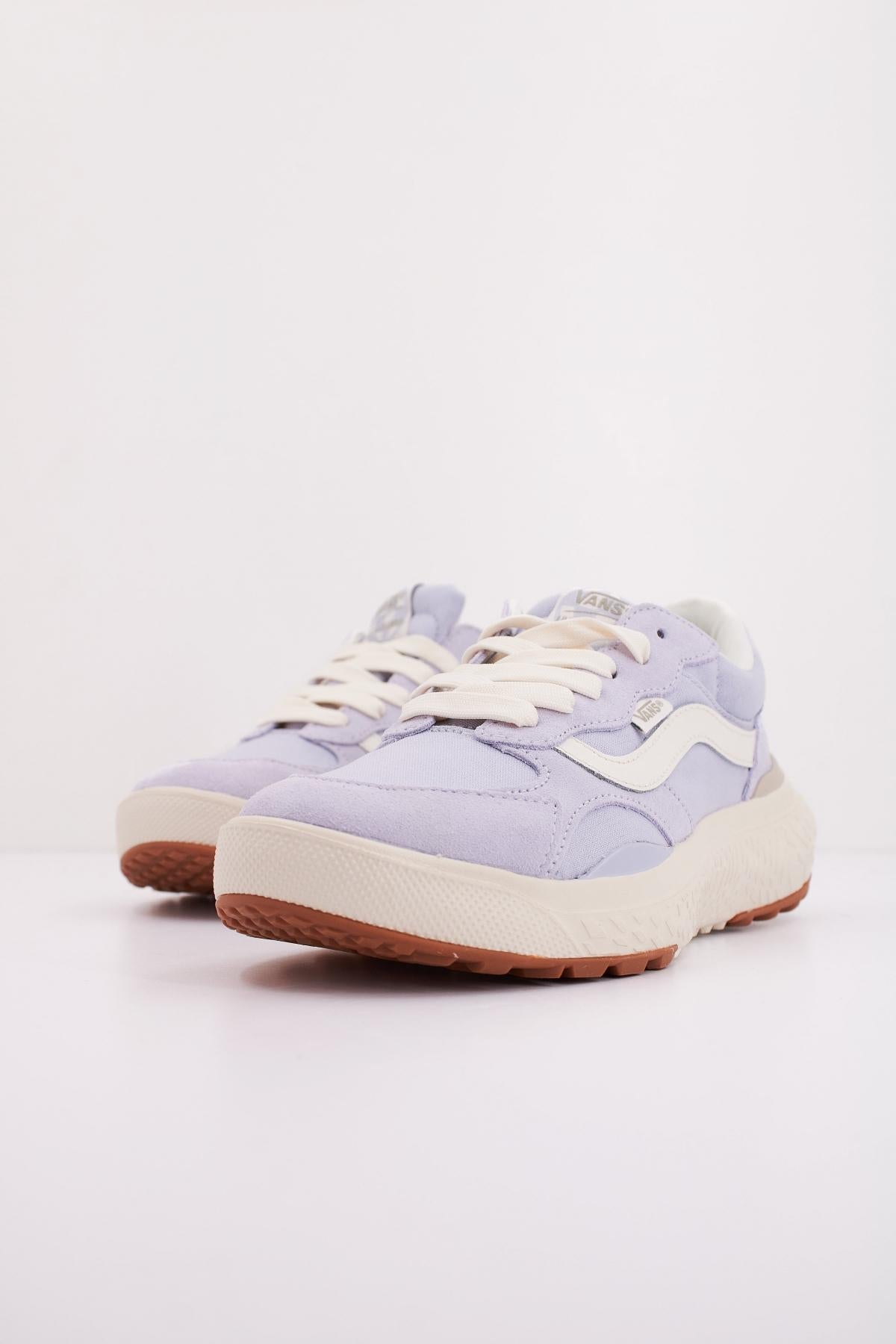 VANS ULTRARANGE NEO VR en color VIOLETA (2)