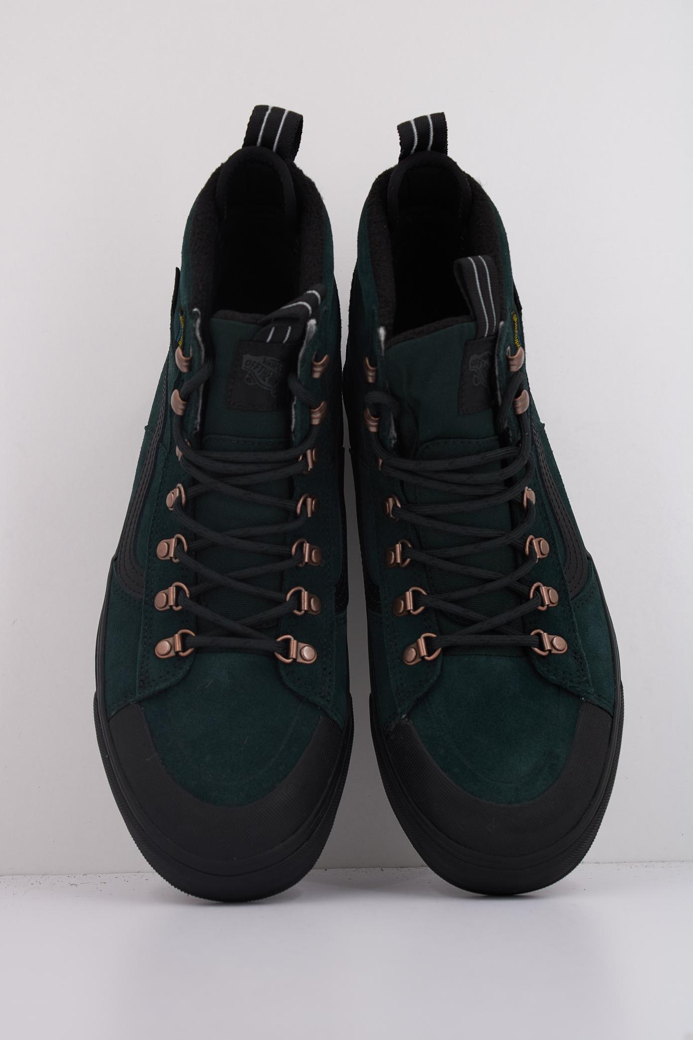 VANS MTE SK-HI DR WATERPRO en color VERDE (3)
