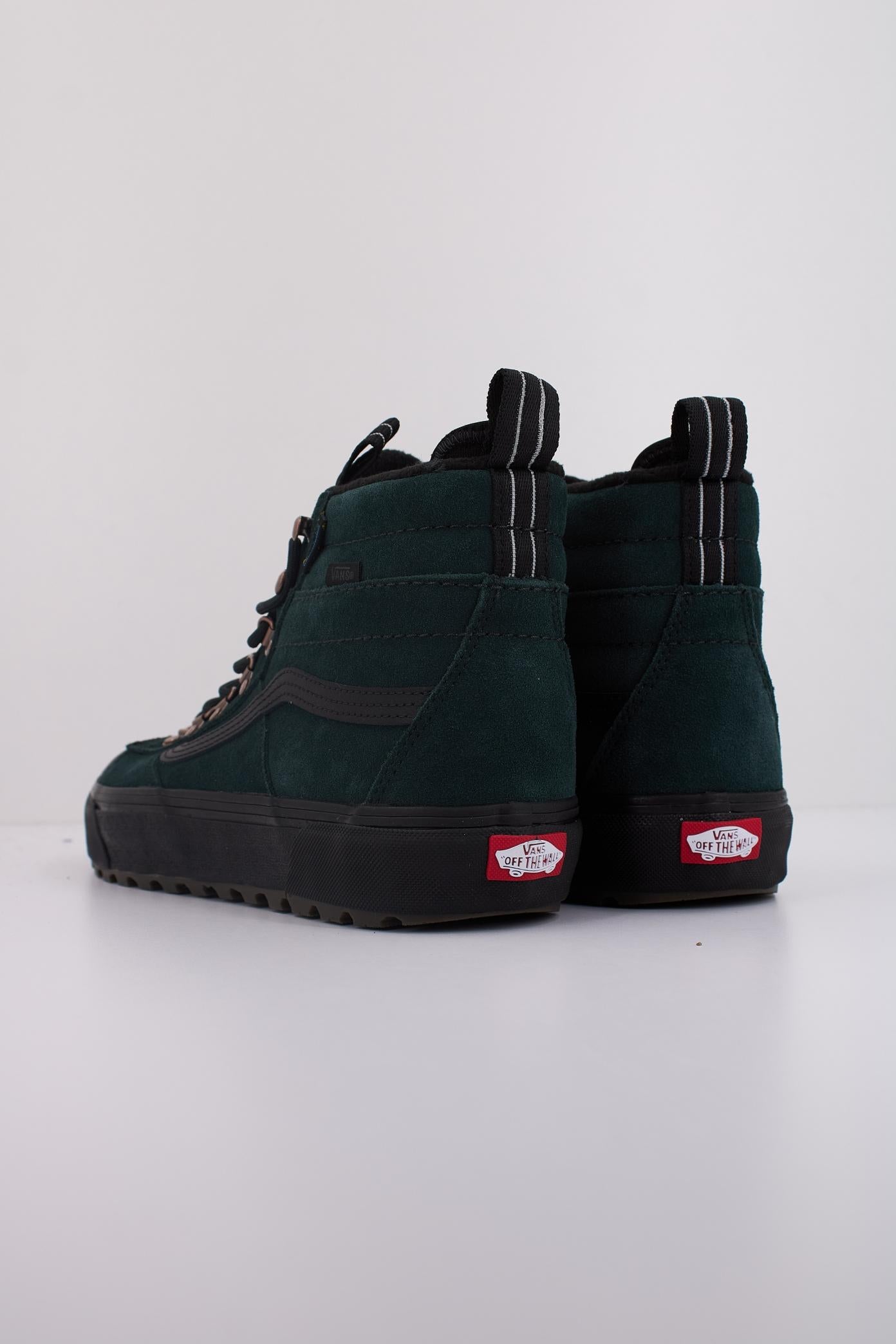 VANS MTE SK-HI DR WATERPRO en color VERDE (4)