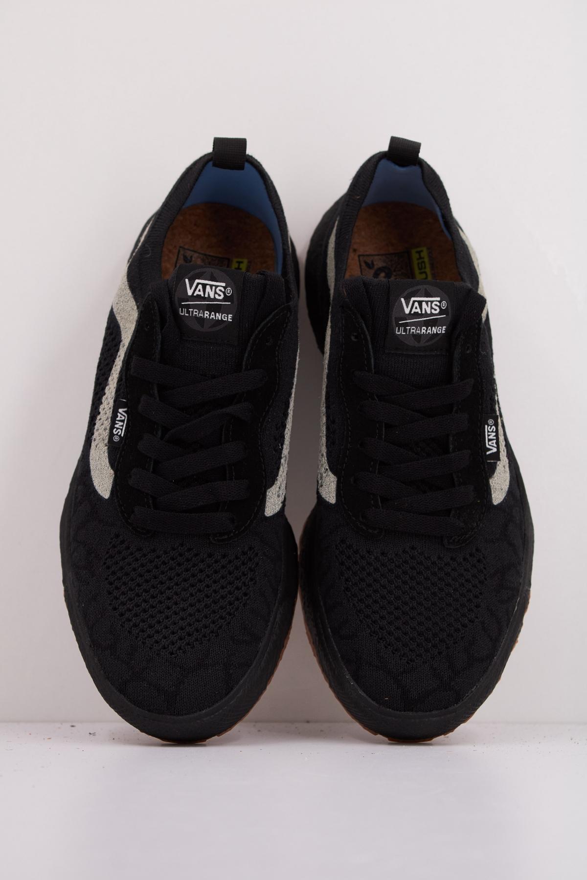 VANS ULTRARANGE VR en color NEGRO (3)
