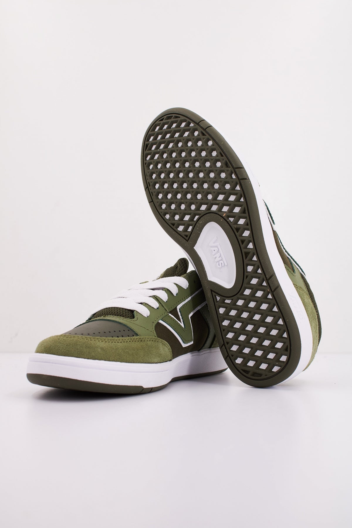 VANS LOWLAND CC NEW VARSITY en color VERDE (5)