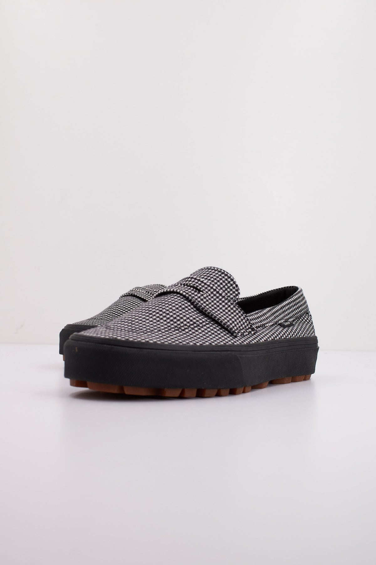 VANS STYLE PLAID en color NEGRO (2)