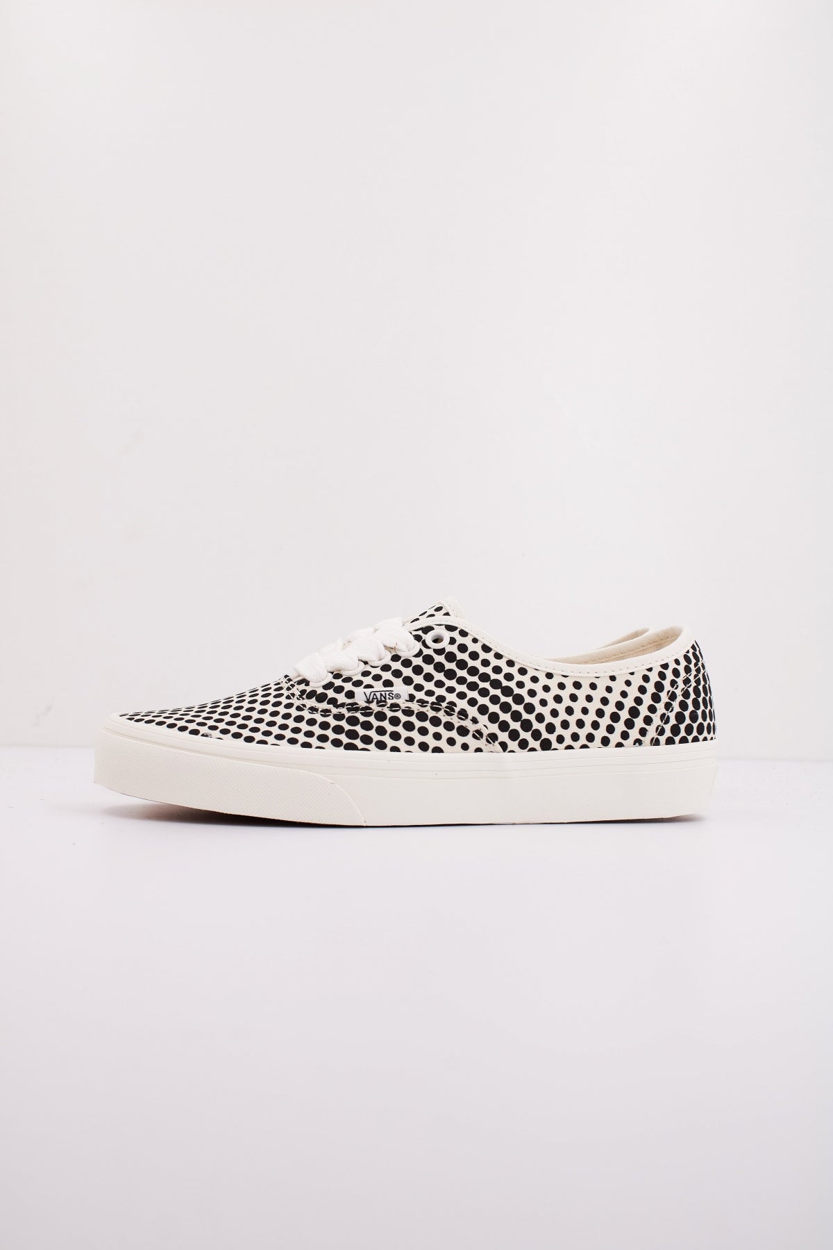 VANS AUTHENTIC HALFTONE en color BLANCO (1)