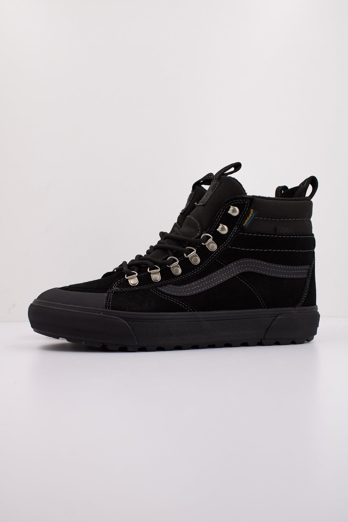 VANS MTE SK-HI DR WATERPRO en color NEGRO (1)