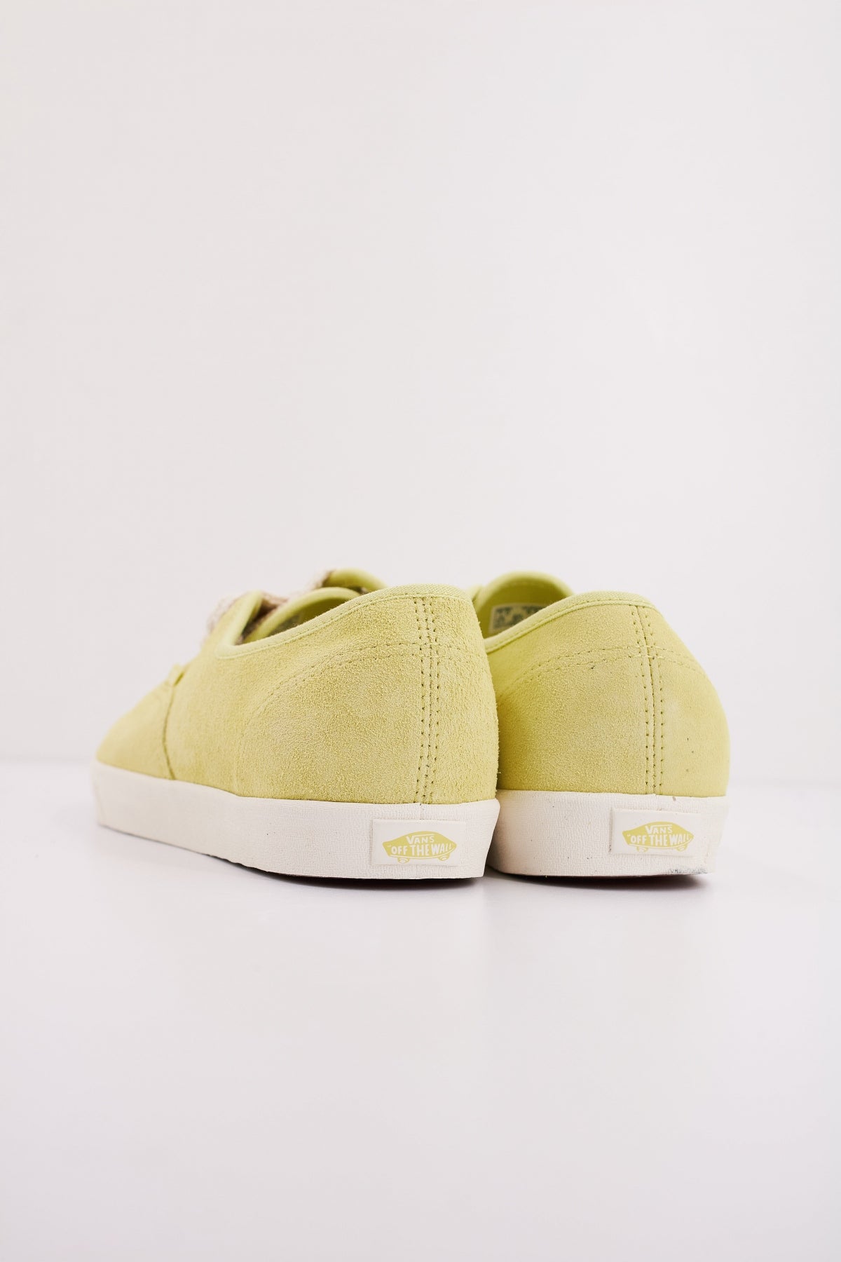 VANS AUTHENTIC LOWPRO FAT L en color VERDE (4)