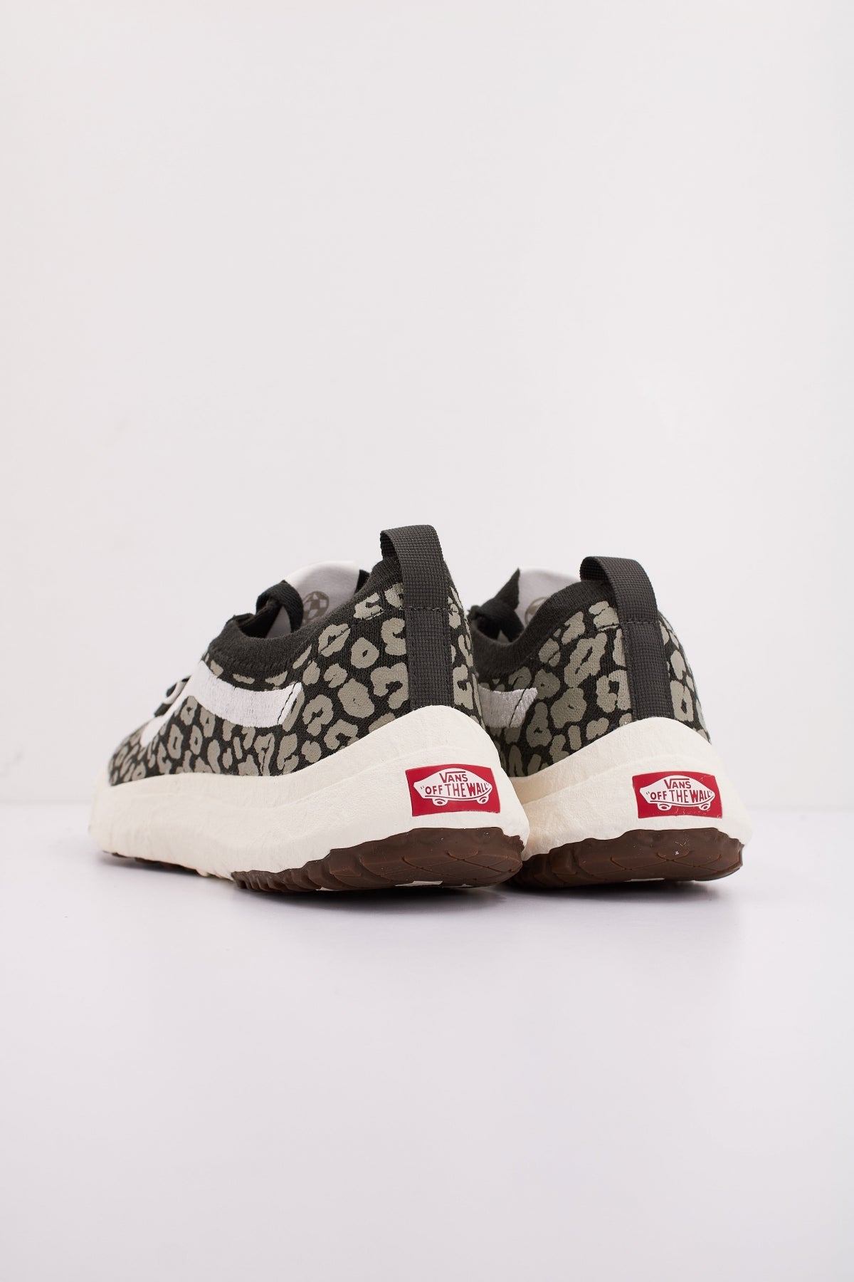 VANS MTE ULTRARANGE VR CHE en color ANIMAL PRINT (4)
