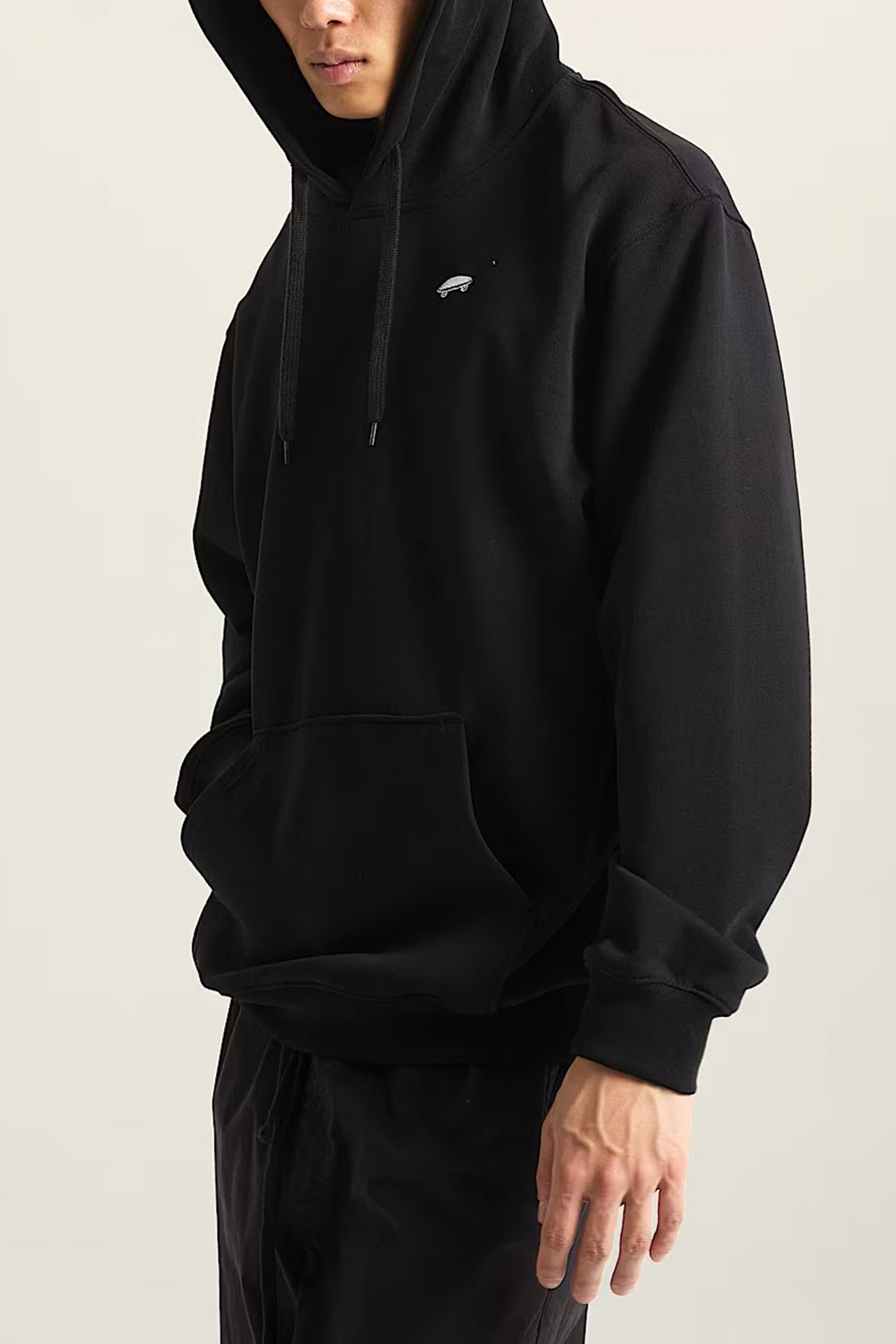 VANS SALTON LOOSE FT PO en color NEGRO (1)