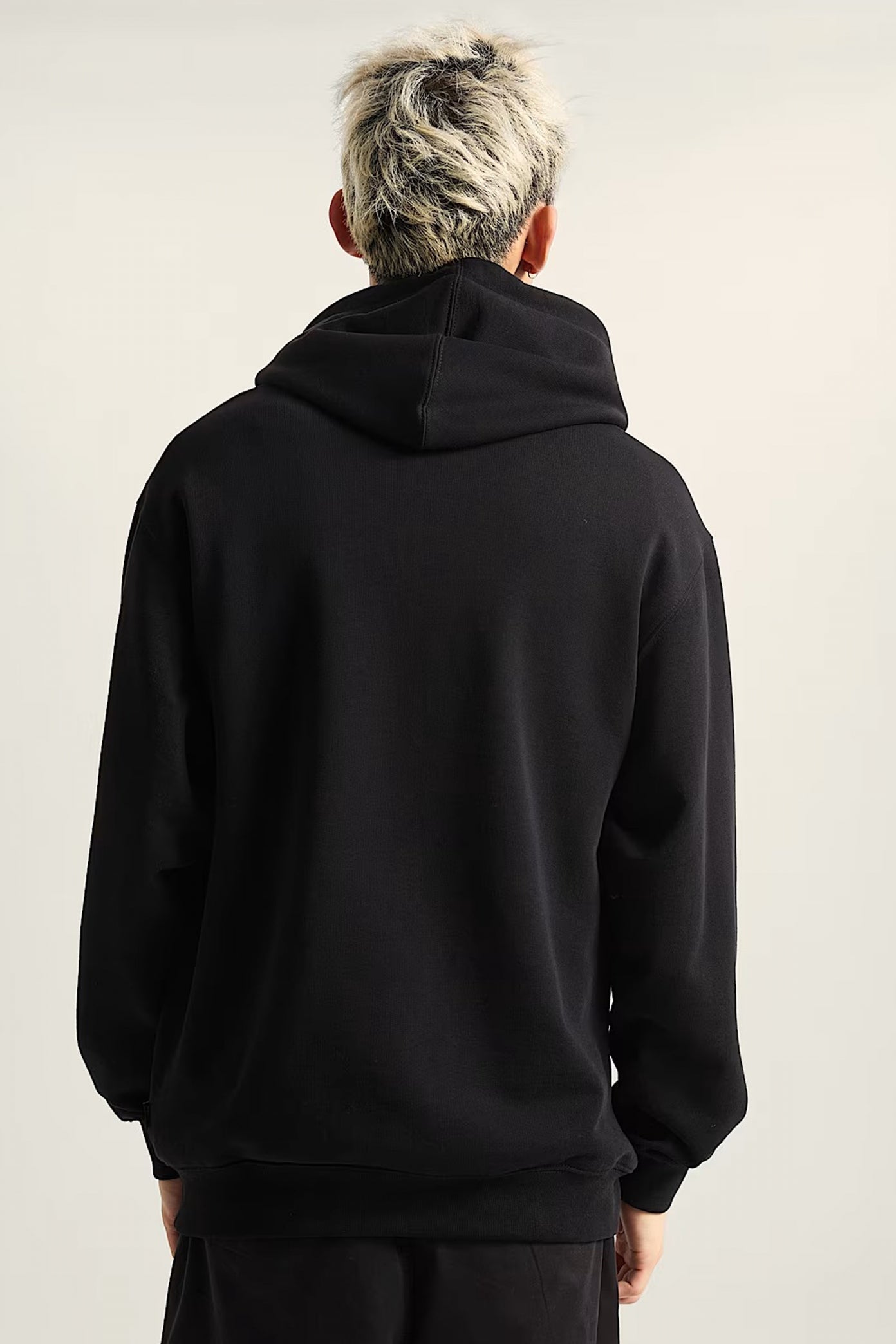 VANS SALTON LOOSE FT PO en color NEGRO (3)