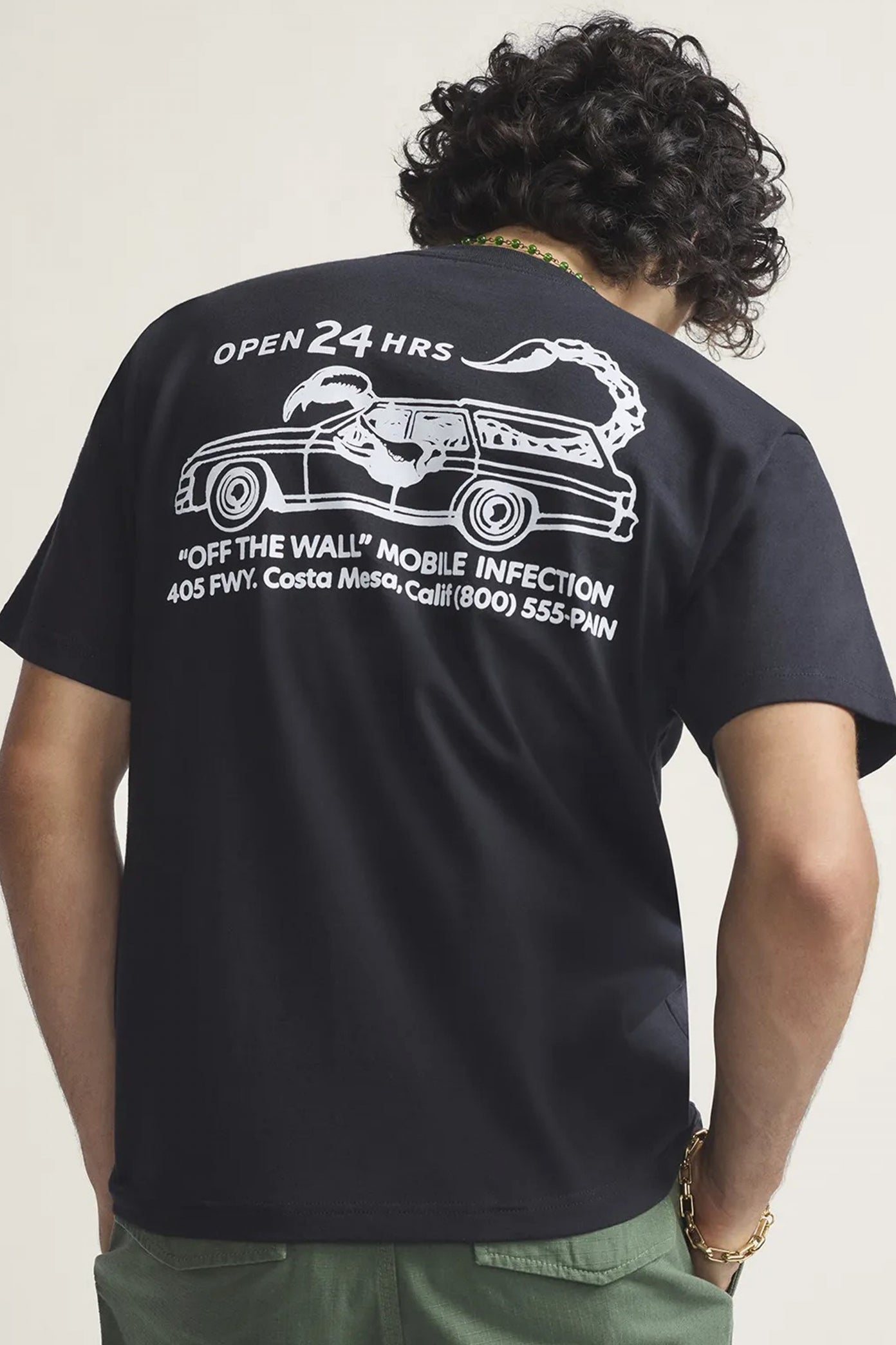 VANS STING WAGON SS en color NEGRO (3)