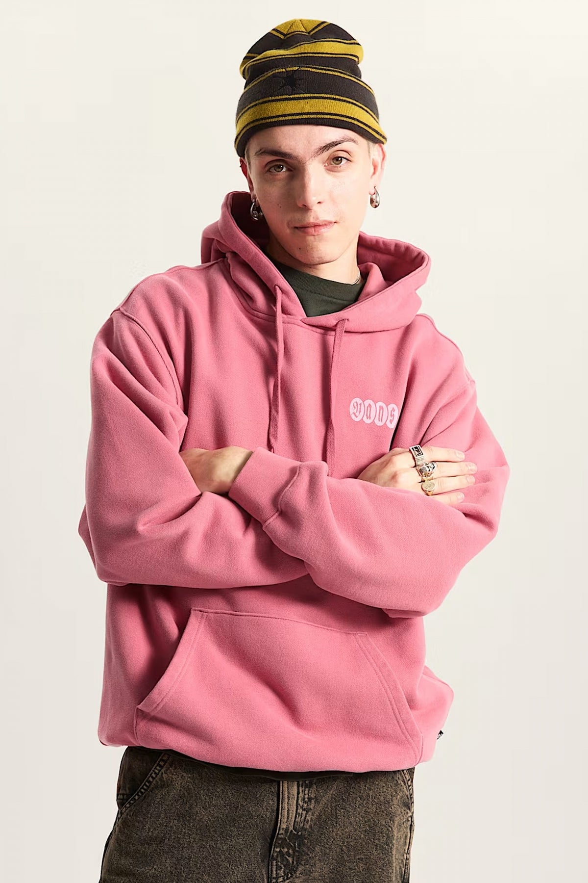 VANS EARTHBOUND LOOSE PO FL en color ROSA (1)