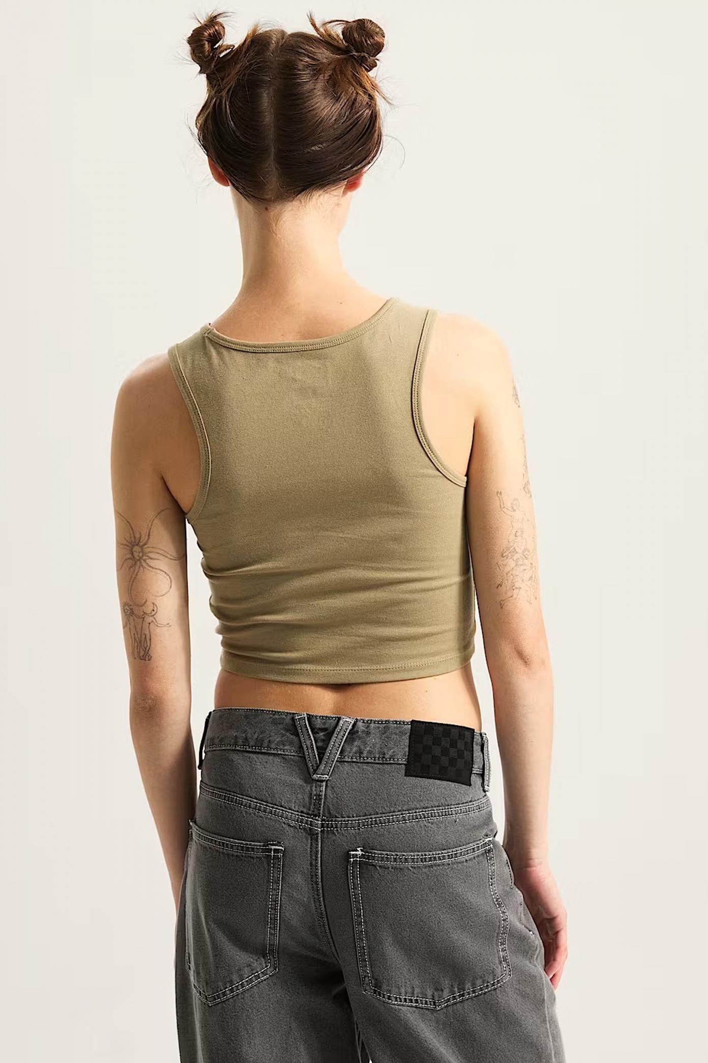 VANS UPWORN FITTED TANK en color VERDE (3)