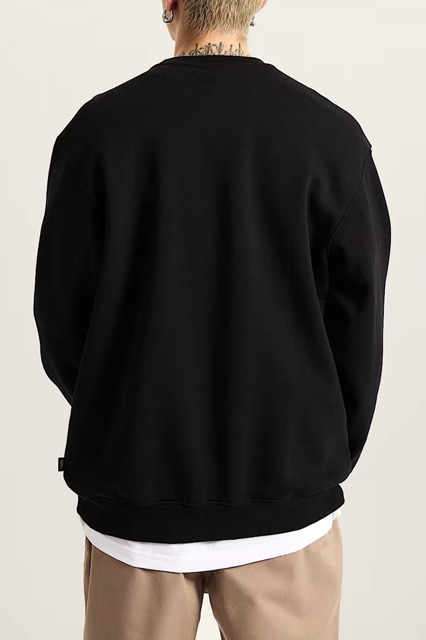 VANS LEFT CHEST CREW en color NEGRO  (3)