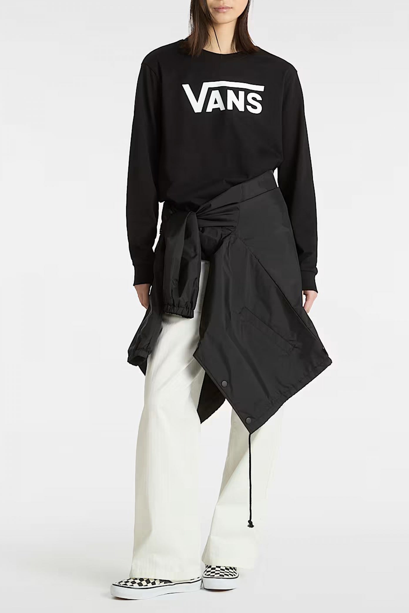 VANS CLASSIC LS TEE en color NEGRO  (4)