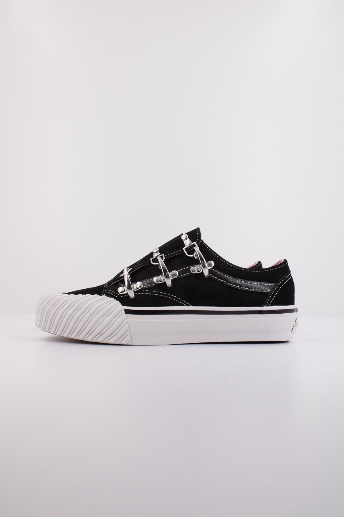 VANS LX OLD SKOOL WRAP en color NEGRO (1)
