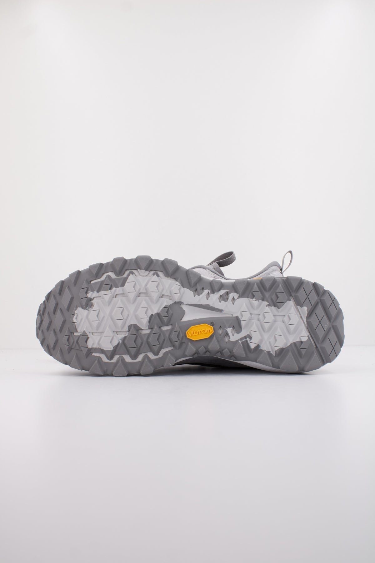 VANS MTE CROSSPATH XC en color GRIS (5)
