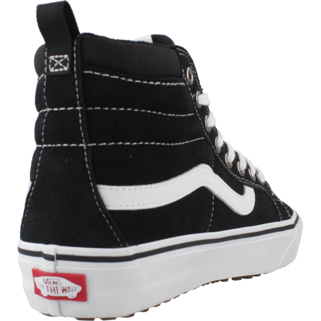 VANS MTE SK-HI INSULATED en color NEGRO (3)