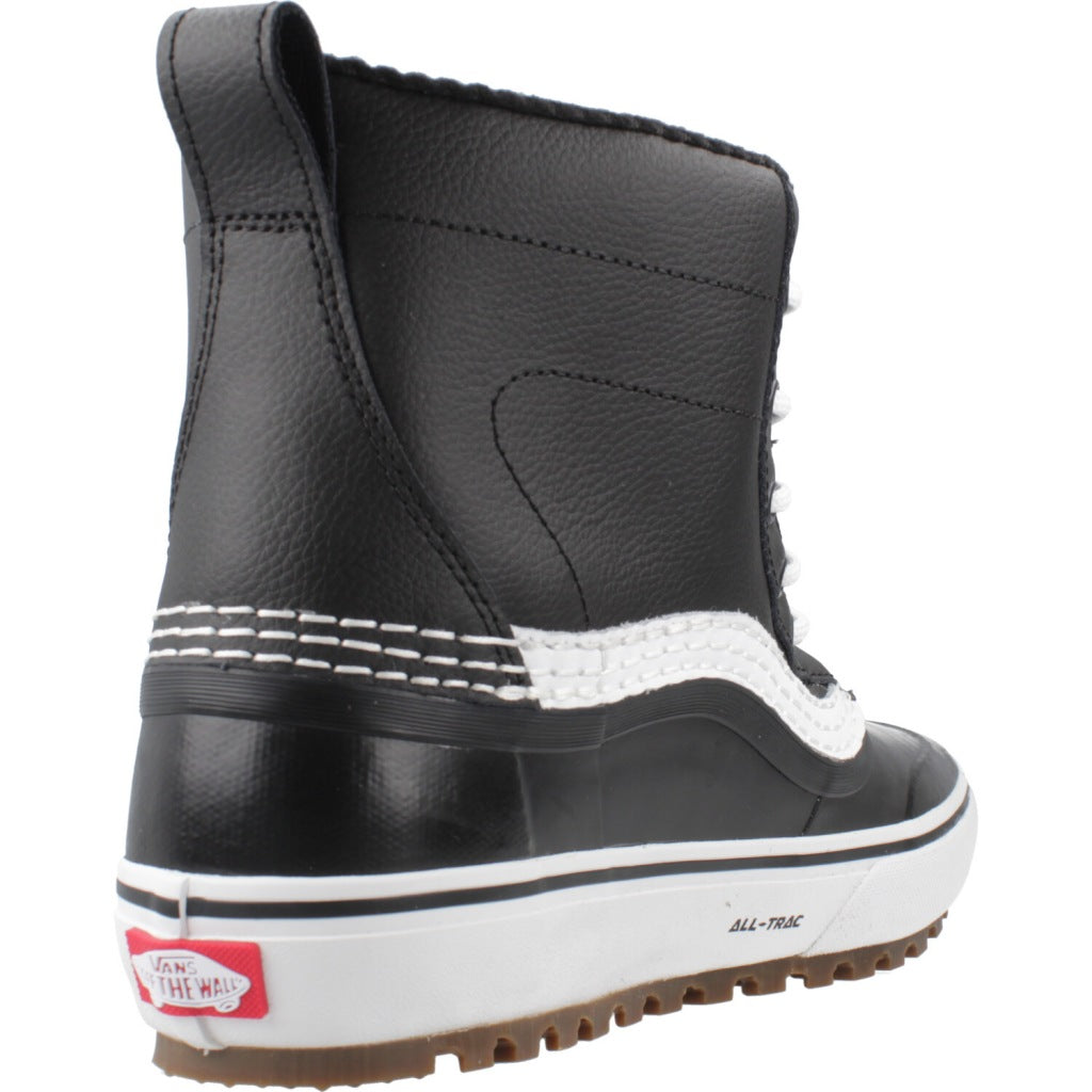 VANS MTE STANDARD MID WATERPROOF en color NEGRO (3)