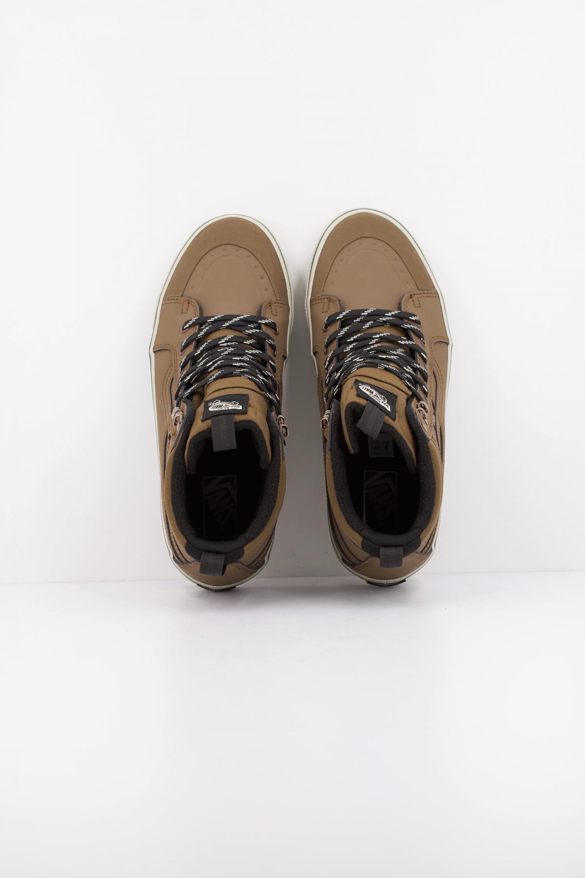 VANS MTE SK-HI WATERPROOF en color MARRON (5)