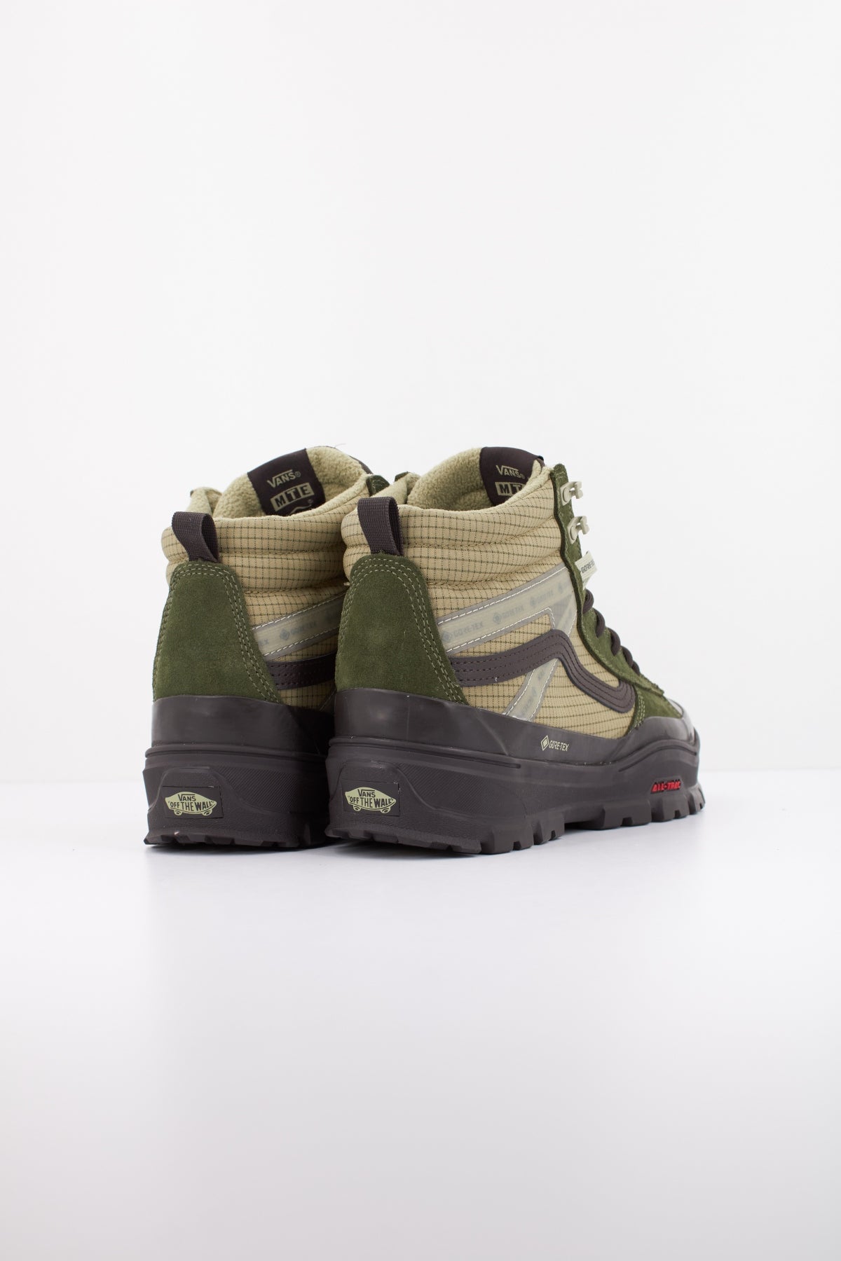 VANS MTE SK-HI GORE-TEX IN en color VERDE (4)
