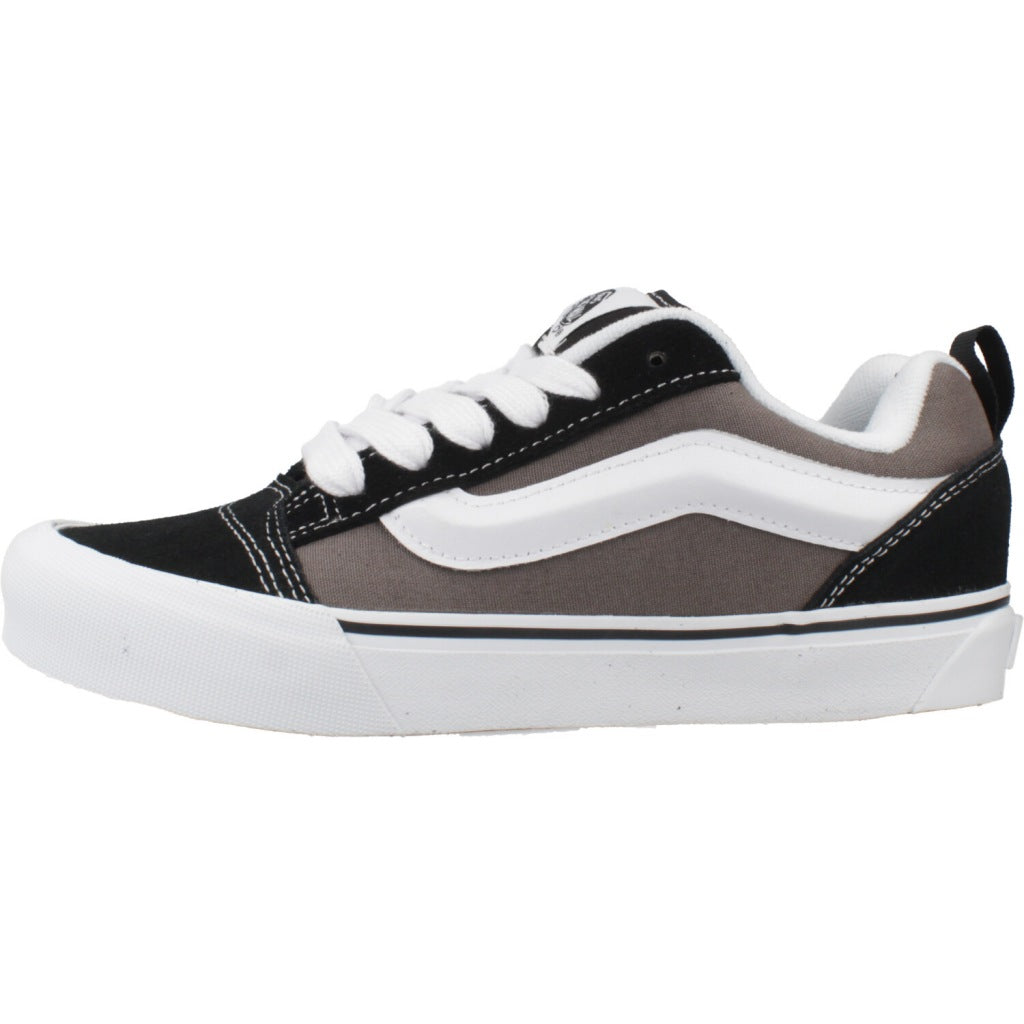VANS KNU SKOOL en color NEGRO (2)