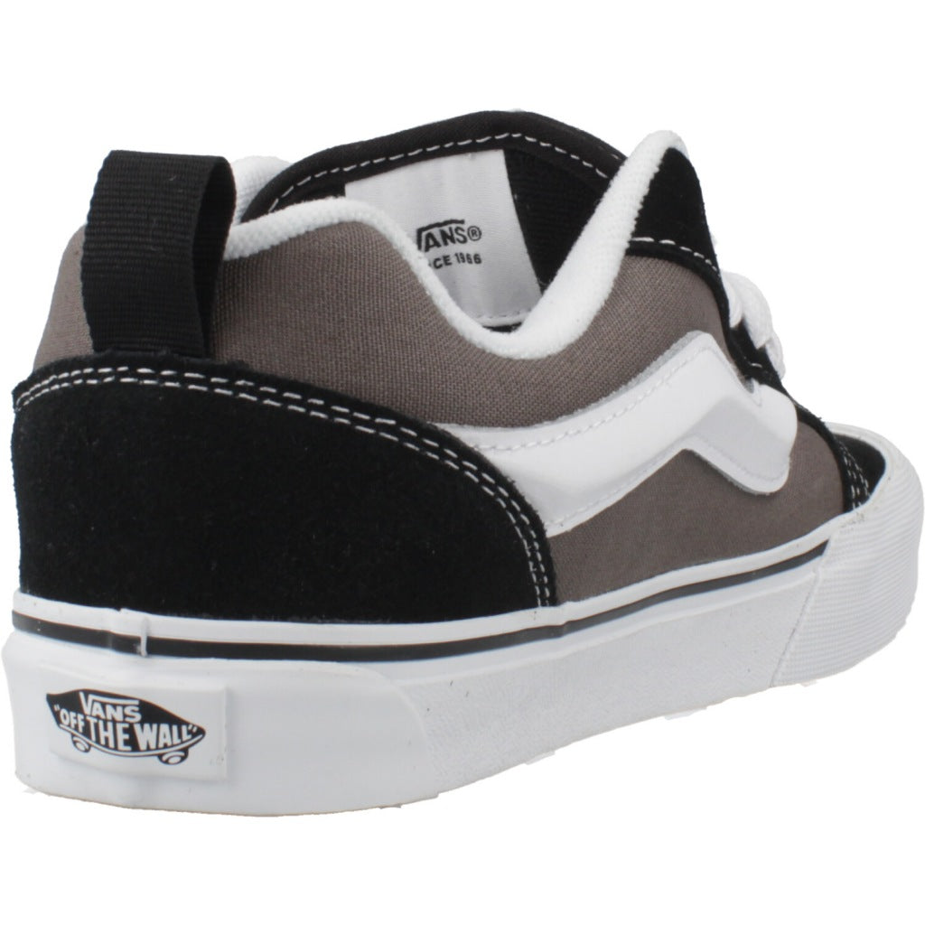 VANS KNU SKOOL en color NEGRO (3)