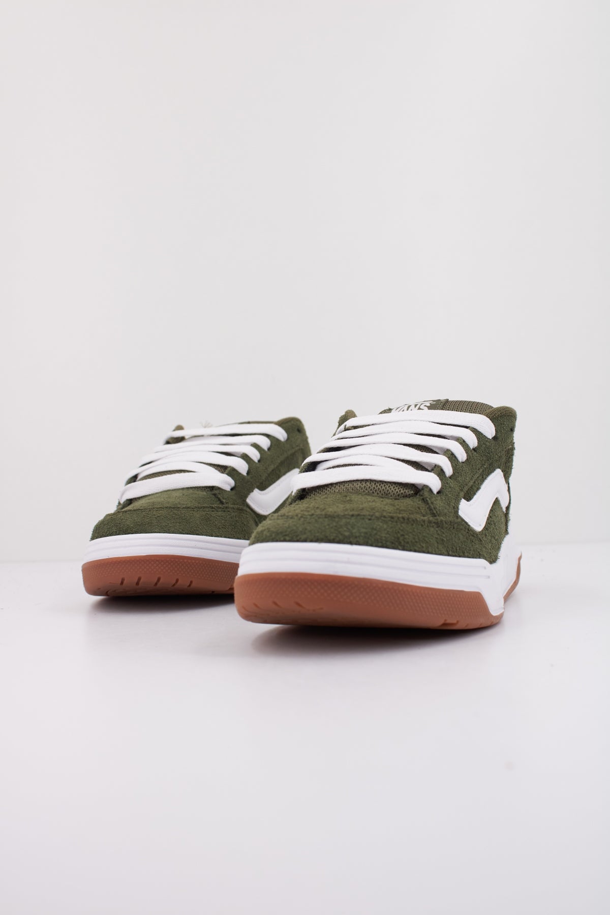 VANS HYLANE en color VERDE (2)