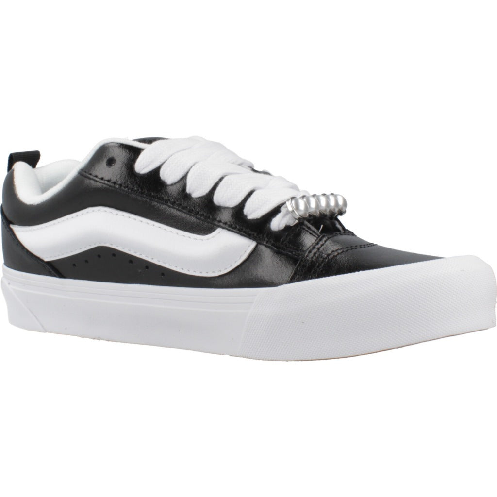 VANS KNU SKOOL en color NEGRO (5)