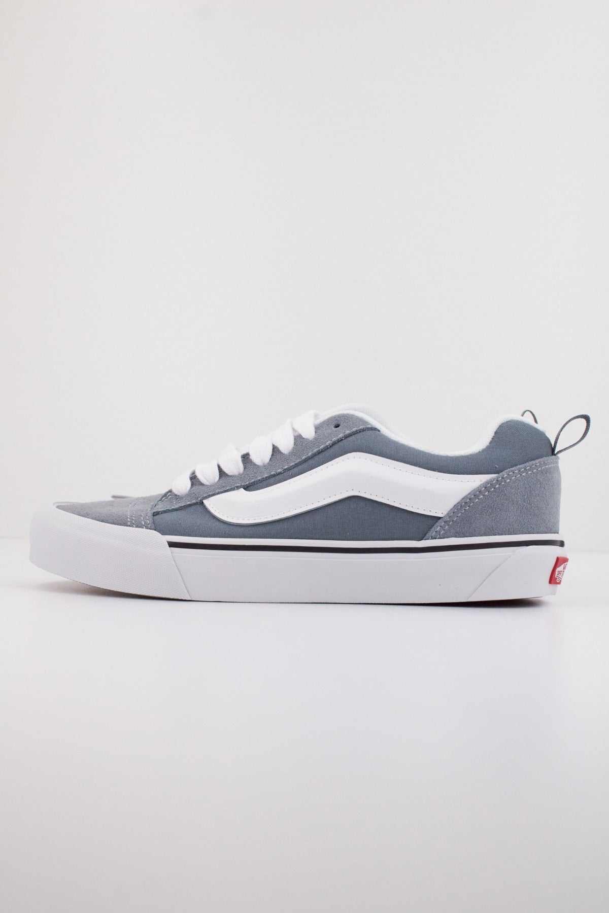 VANS KNU SKOOL en color AZUL (1)