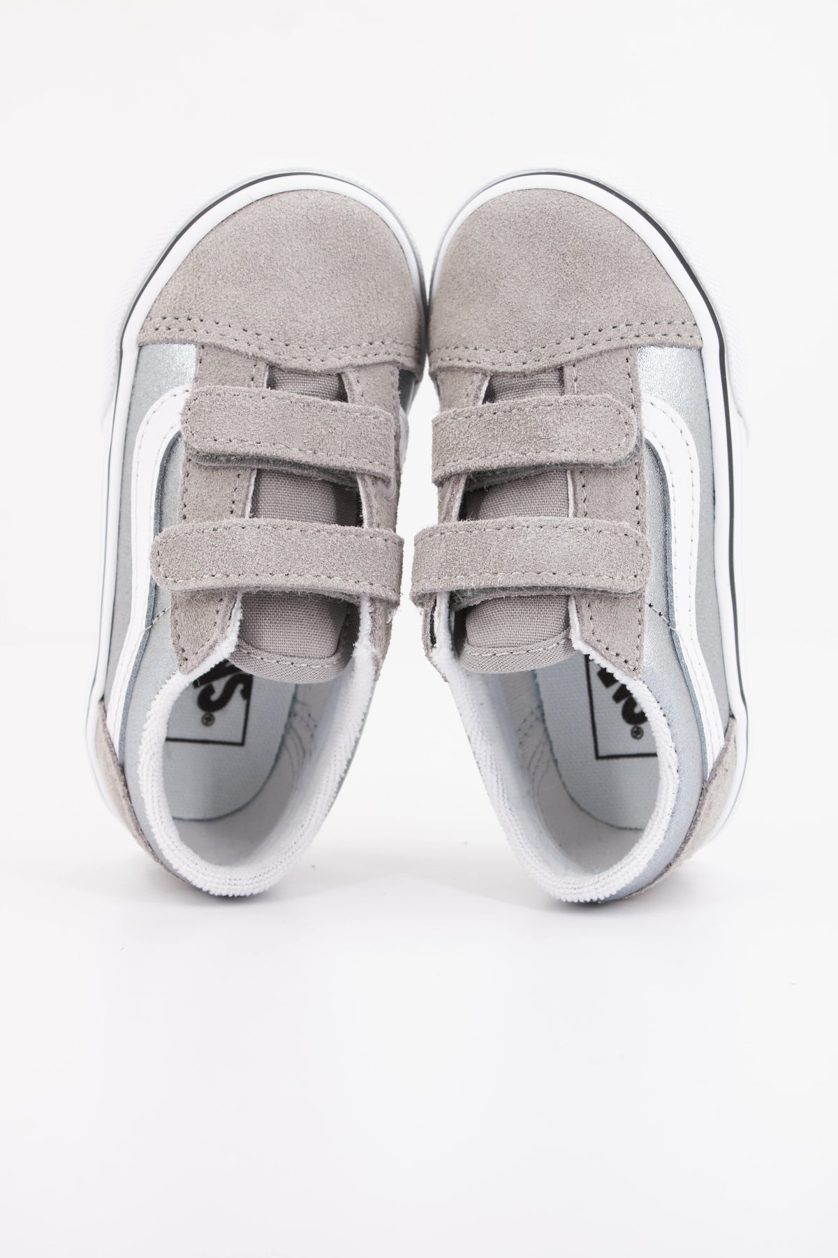 VANS OLD SKOOL V MTLC en color PLATA (3)