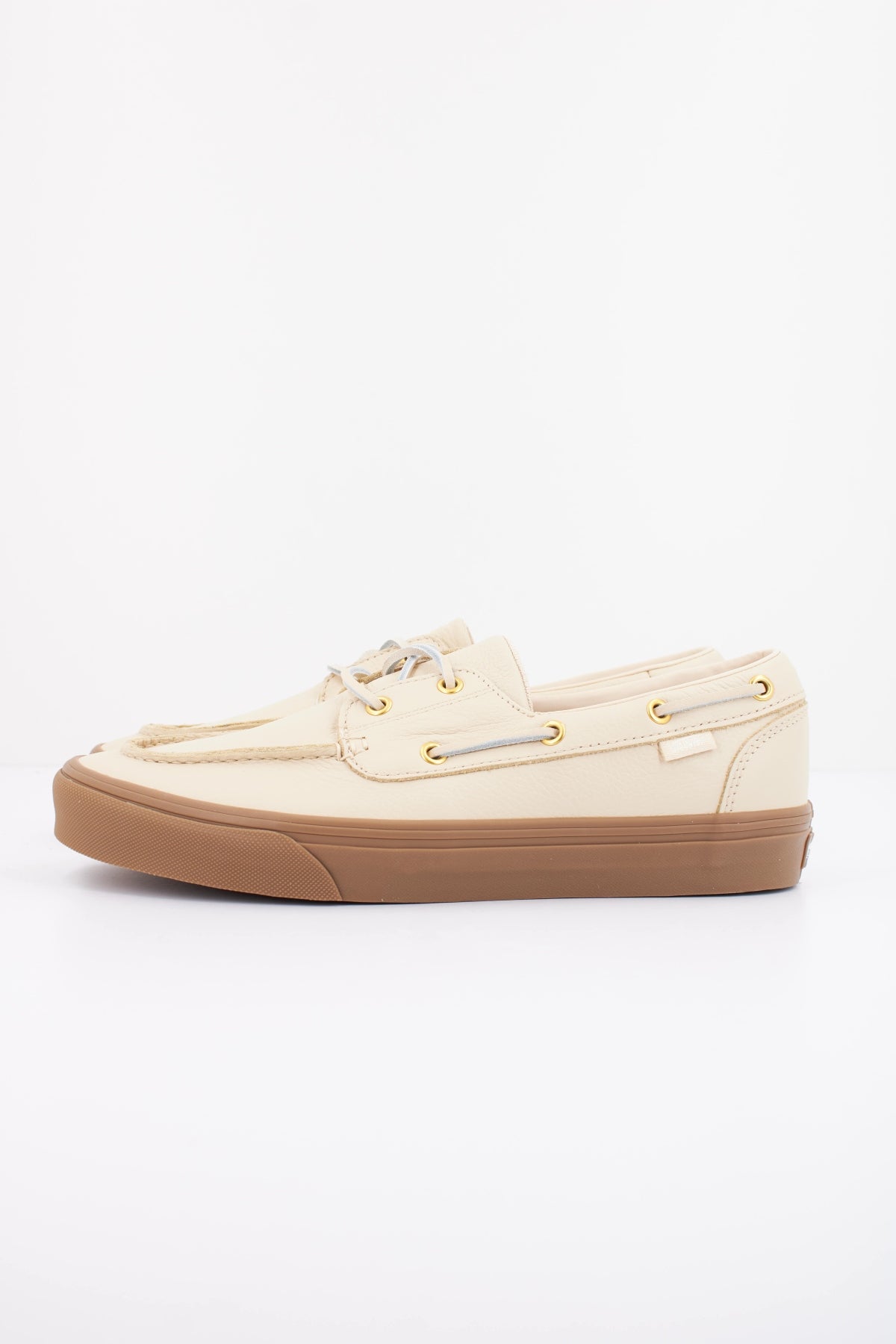 VANS EYELET BOAT en color BEIS (1)