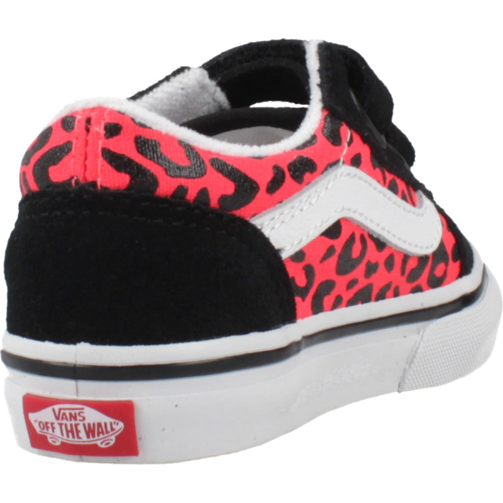 VANS OLD SKOOL V en color NEGRO (3)