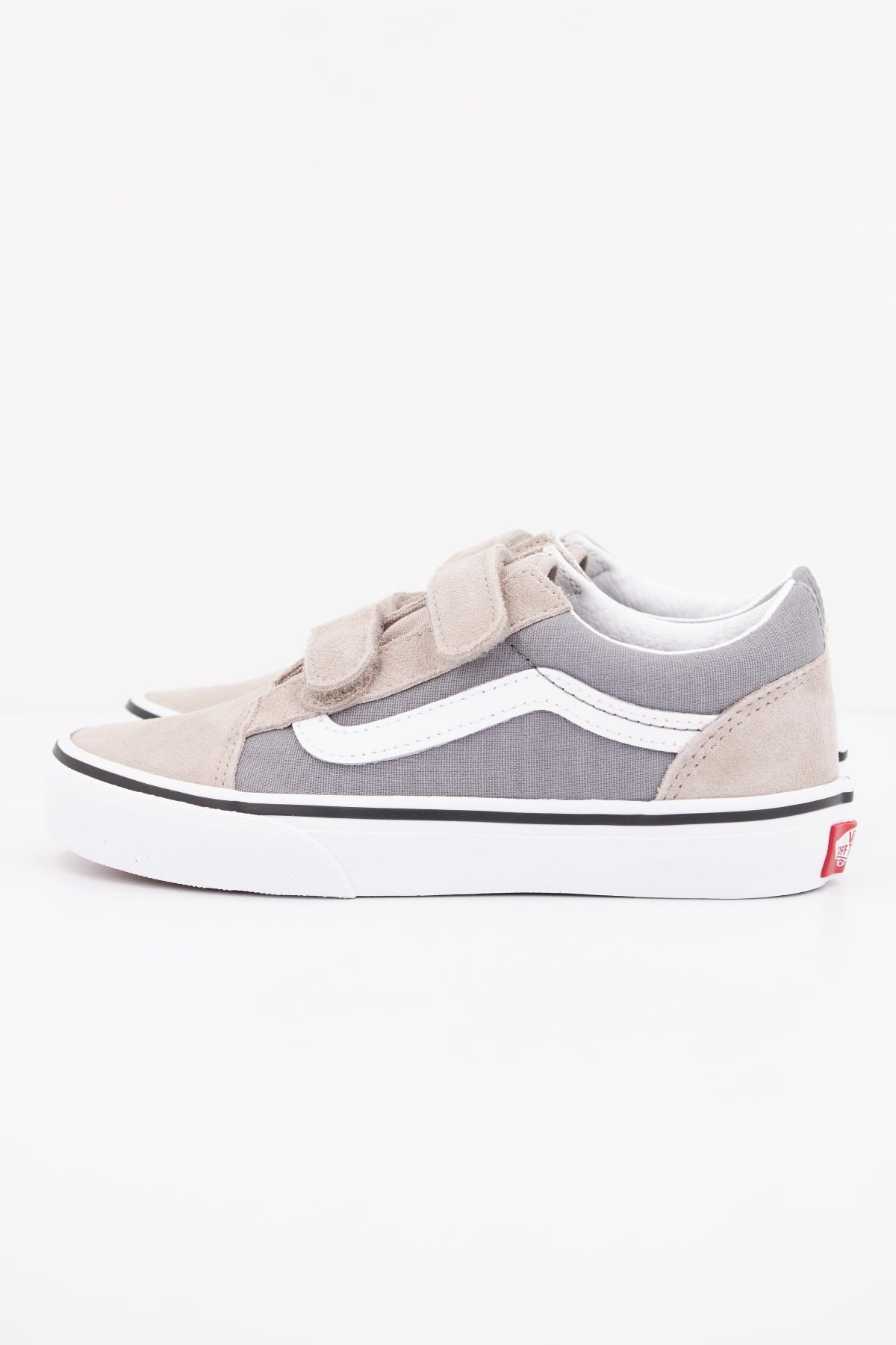 VANS OLD SKOOL V TONE en color GRIS (1)